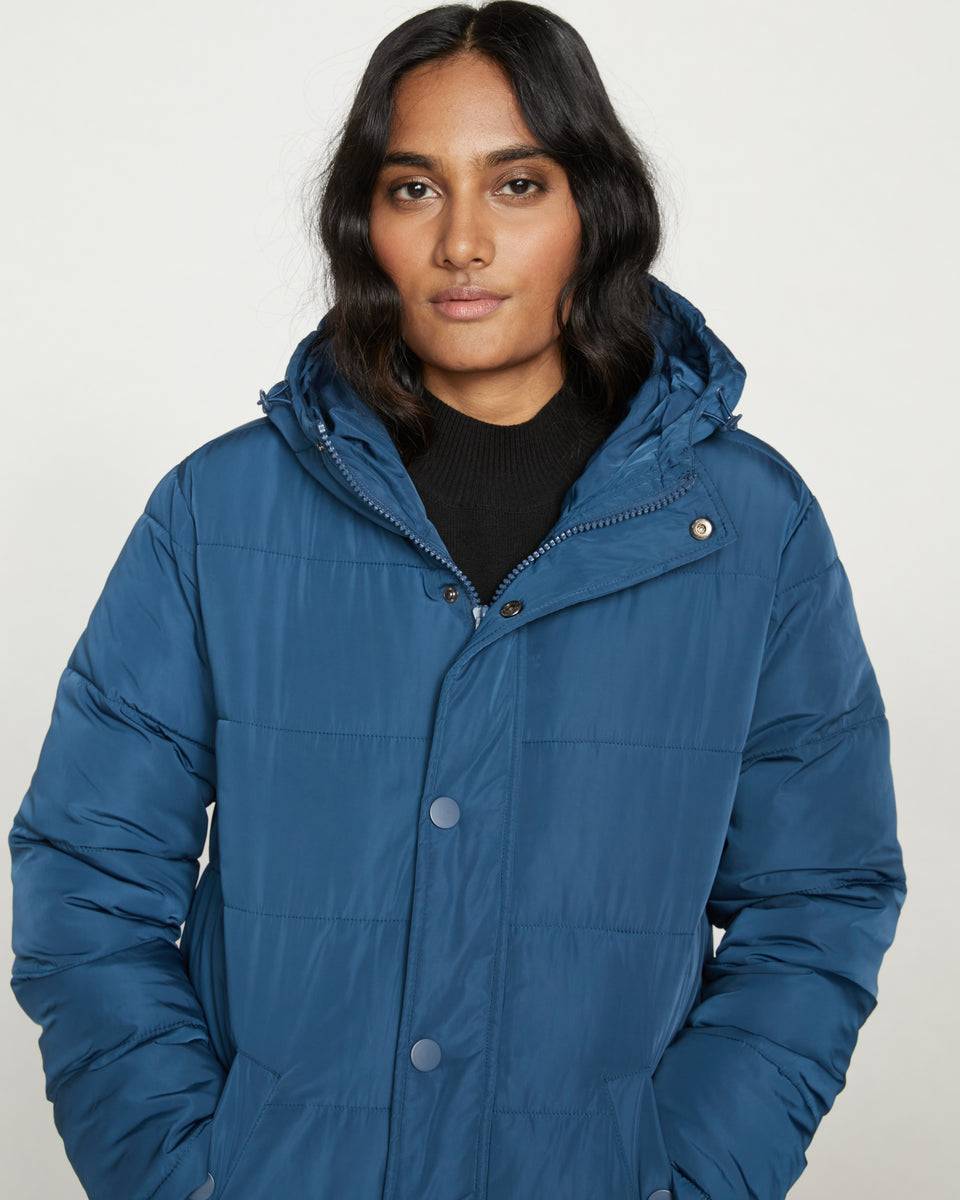 Everest Long Hooded Puffer - Storm Zoom image 2