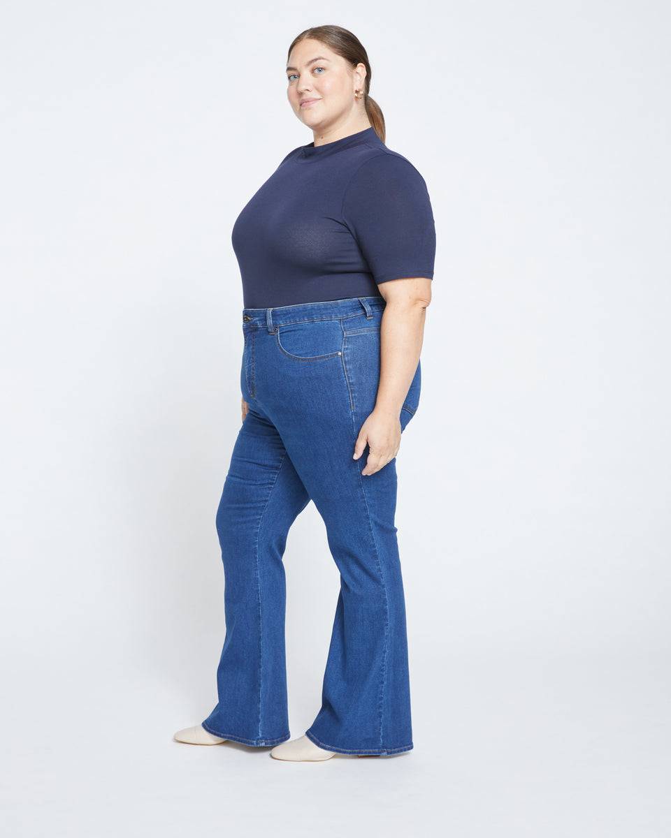 Farrah High Rise Flared Jeans - Pure Blue Zoom image 3