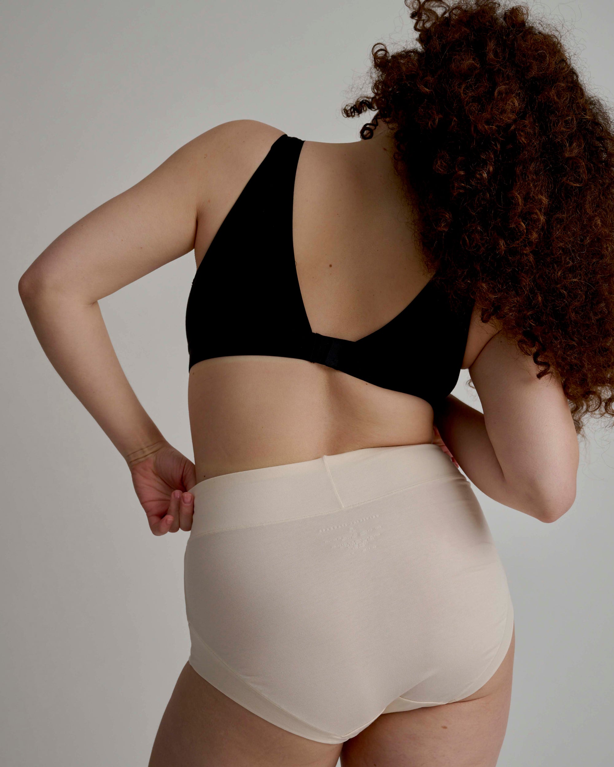 UltimateS Super Full Coverage High Rise Brief - Porcelain