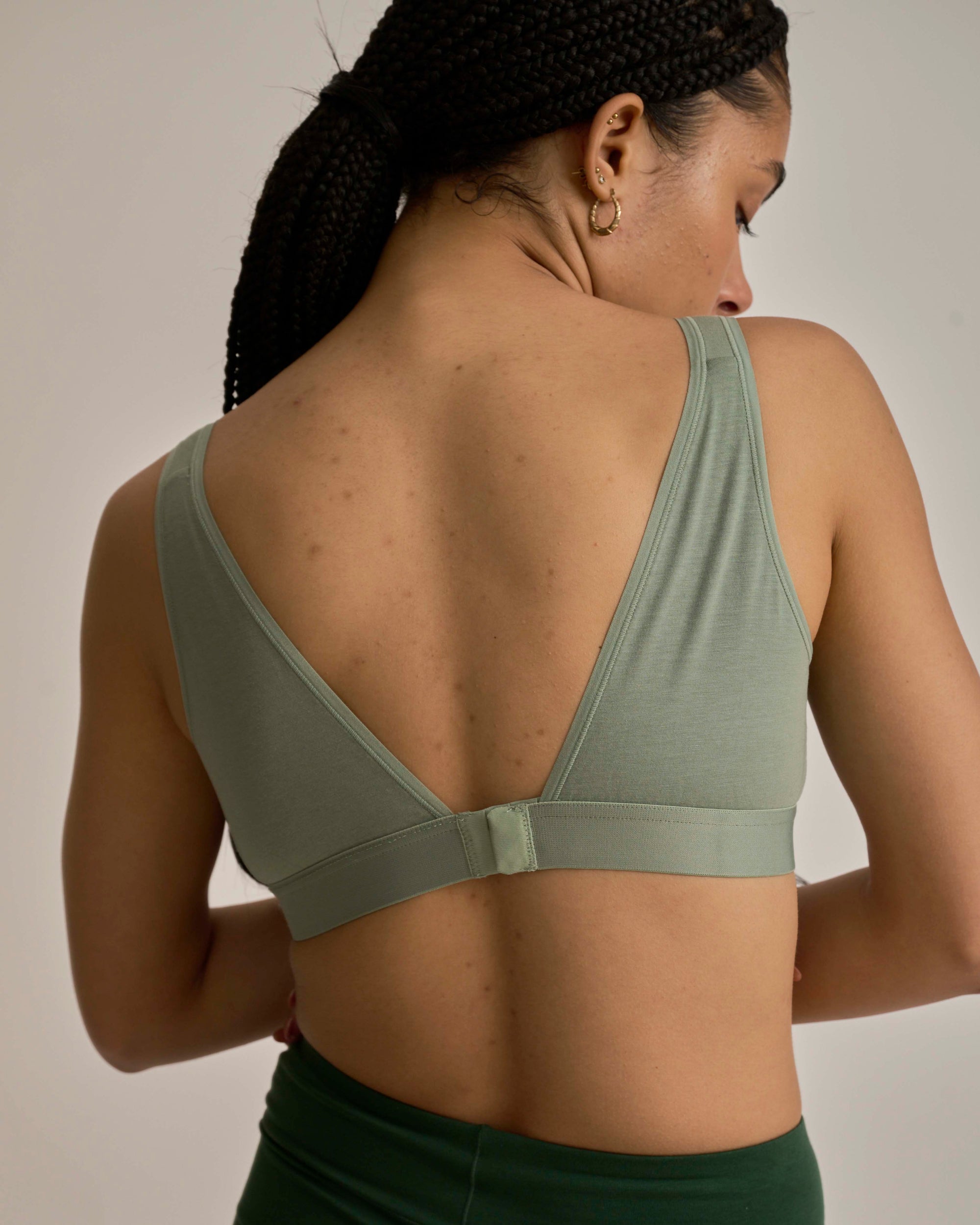 UltimateS Lounge Bra - Sage