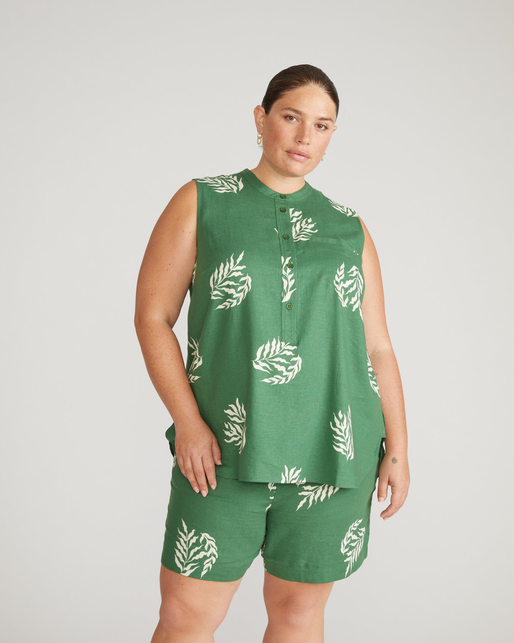 Cameo Linen Tunic - Beachgrass Print in Green
