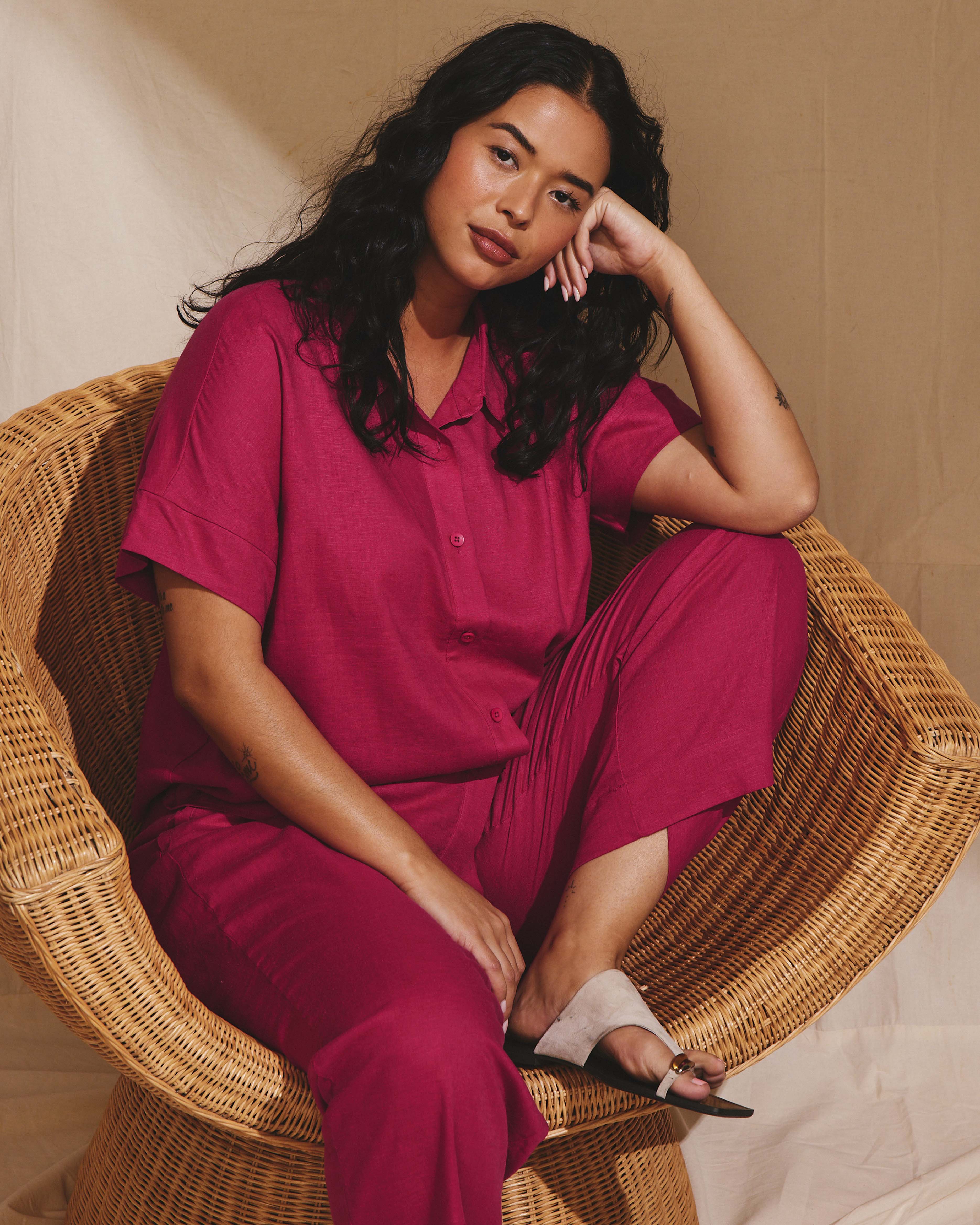 Tupelo Linen Shirt - Cerise – Universal Standard