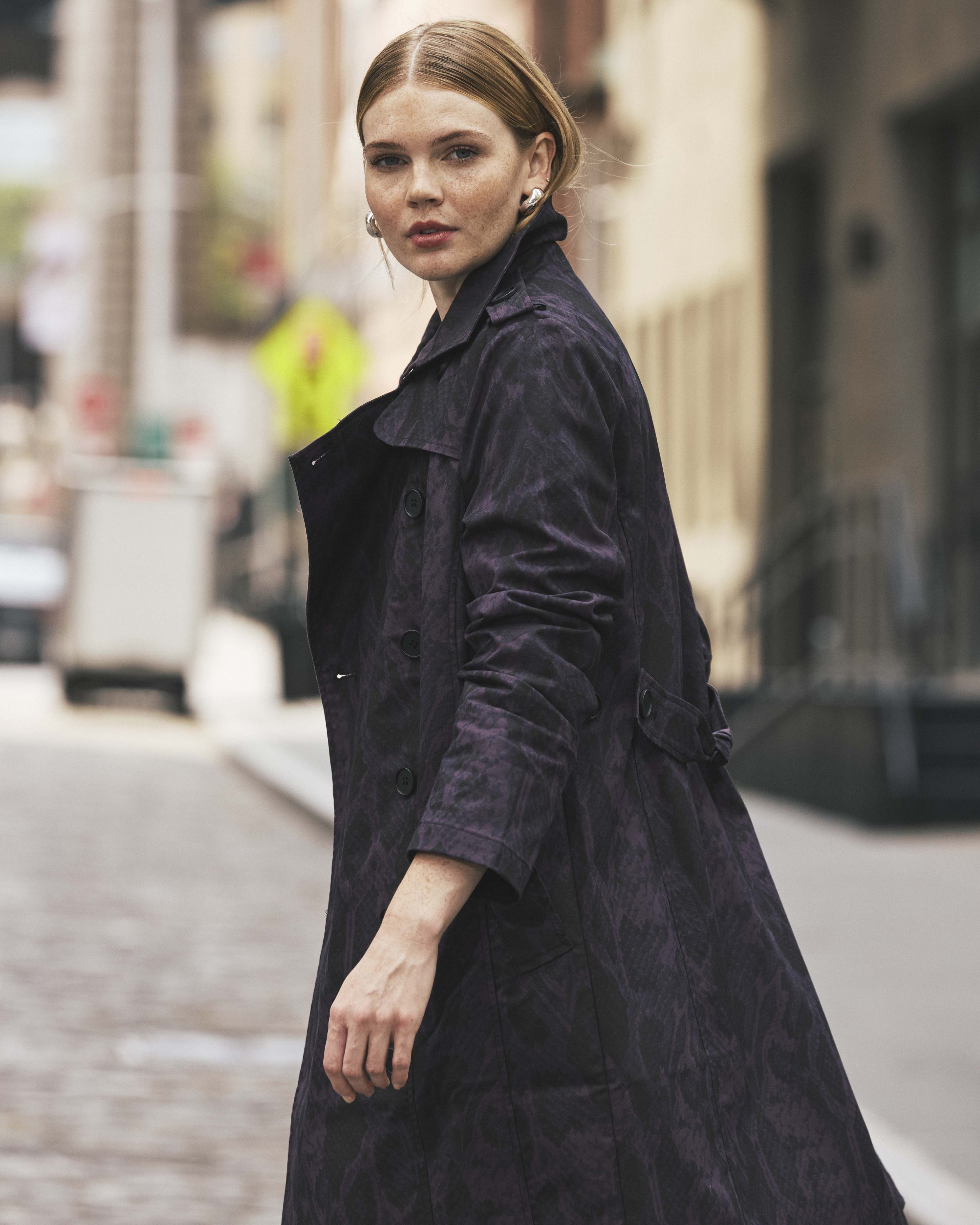 Derjon Trench Coat - Gamay Serpent Print – Universal Standard