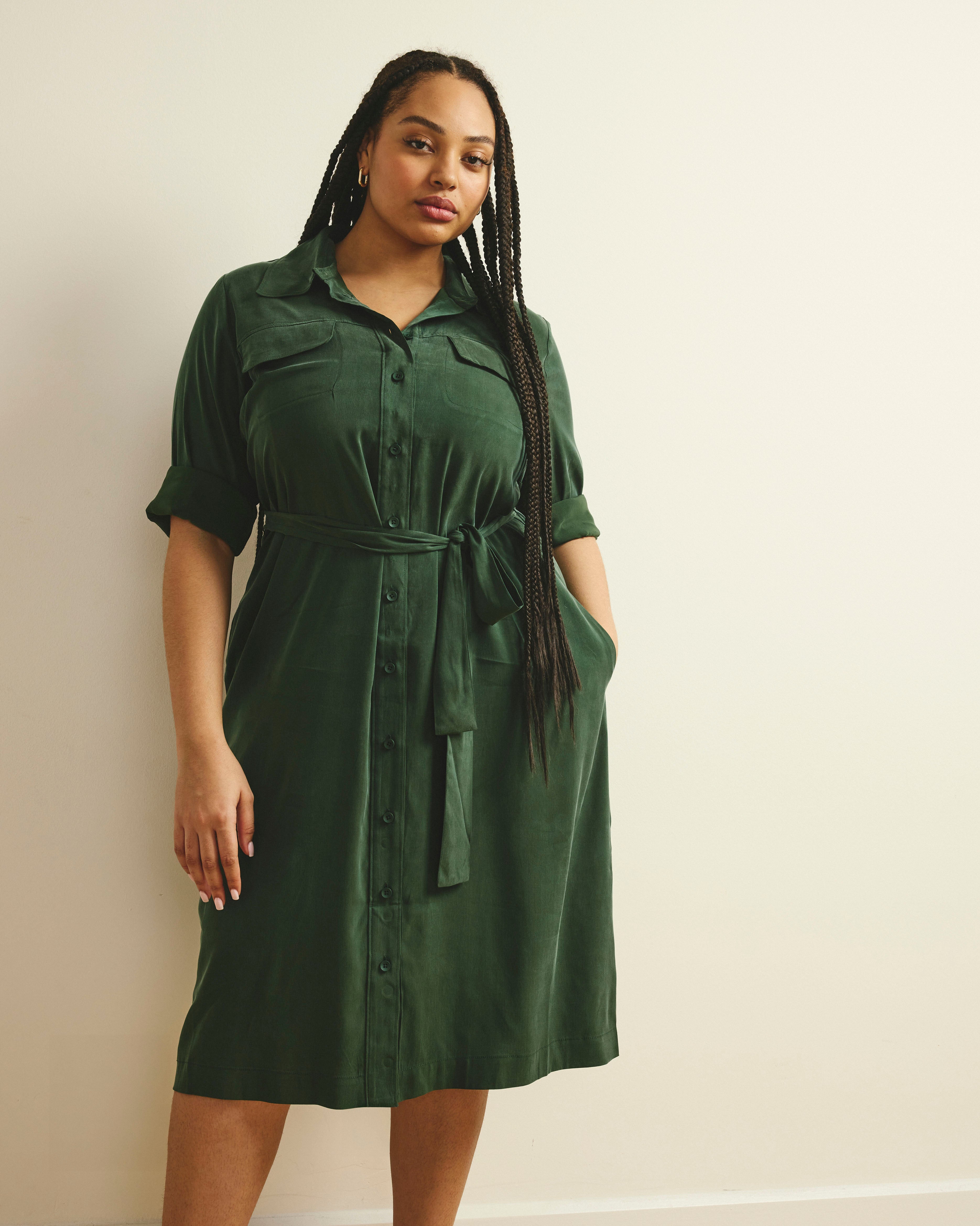 Universal Standard Plus Size Cooling Stretch Cupro Savannah Dress