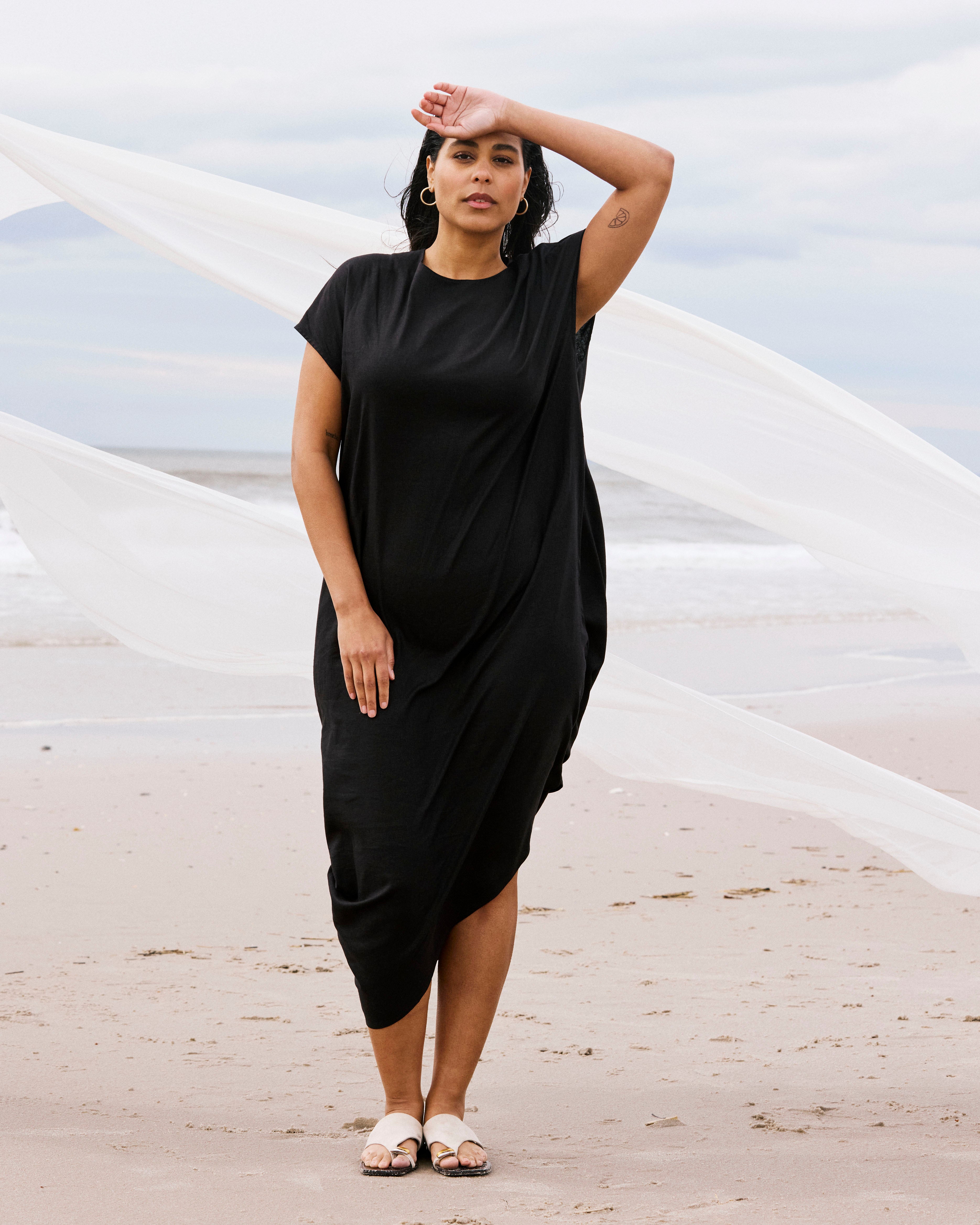 Iconic Stretch Linen Blend Geneva Dress - Black – Universal Standard