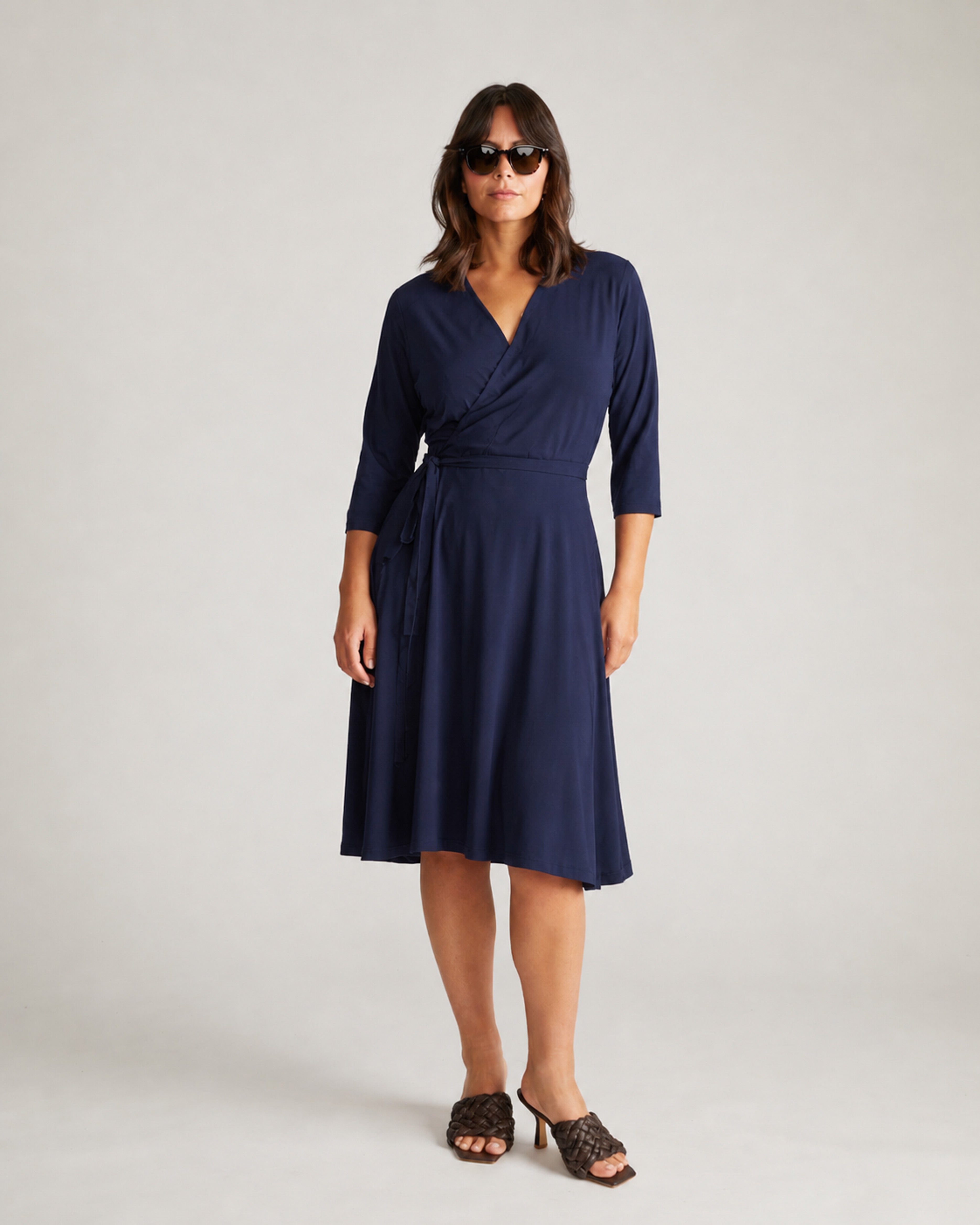 The Divine Jersey Wrap Dress - Midnight – Universal Standard