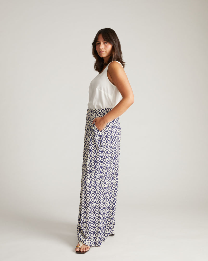 Cooling Cupro Wide Leg Pant - Navy Hacienda Print