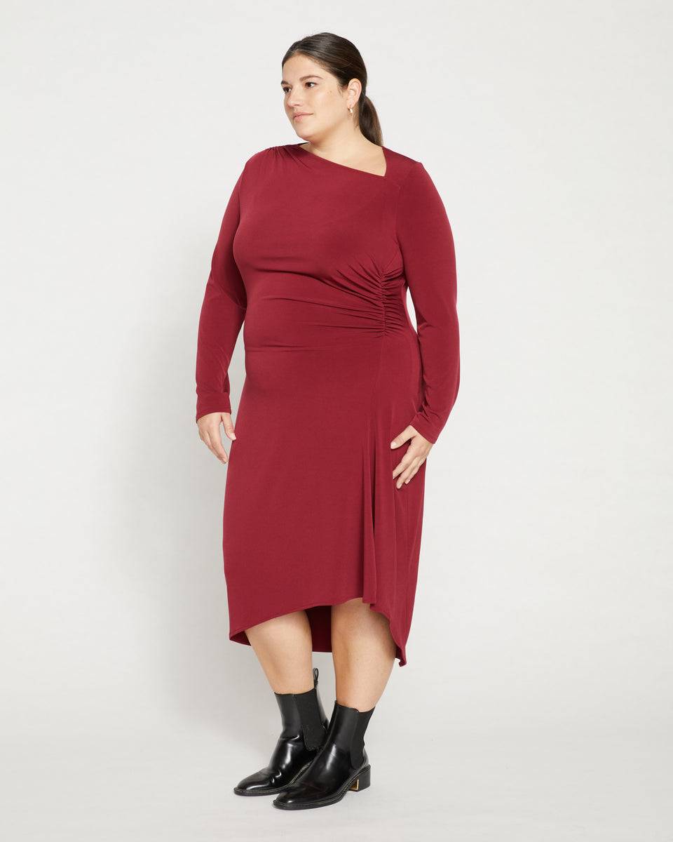 Velvety-Cool Jersey Cinched Dress - Rioja Zoom image 2