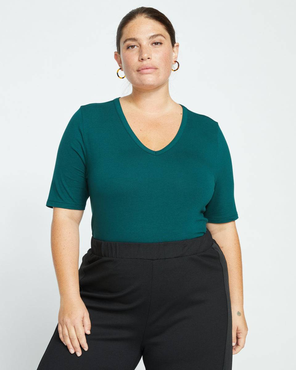 Lily Liquid Jersey V-Neck Stovepipe Tee - Forest Green Zoom image 1