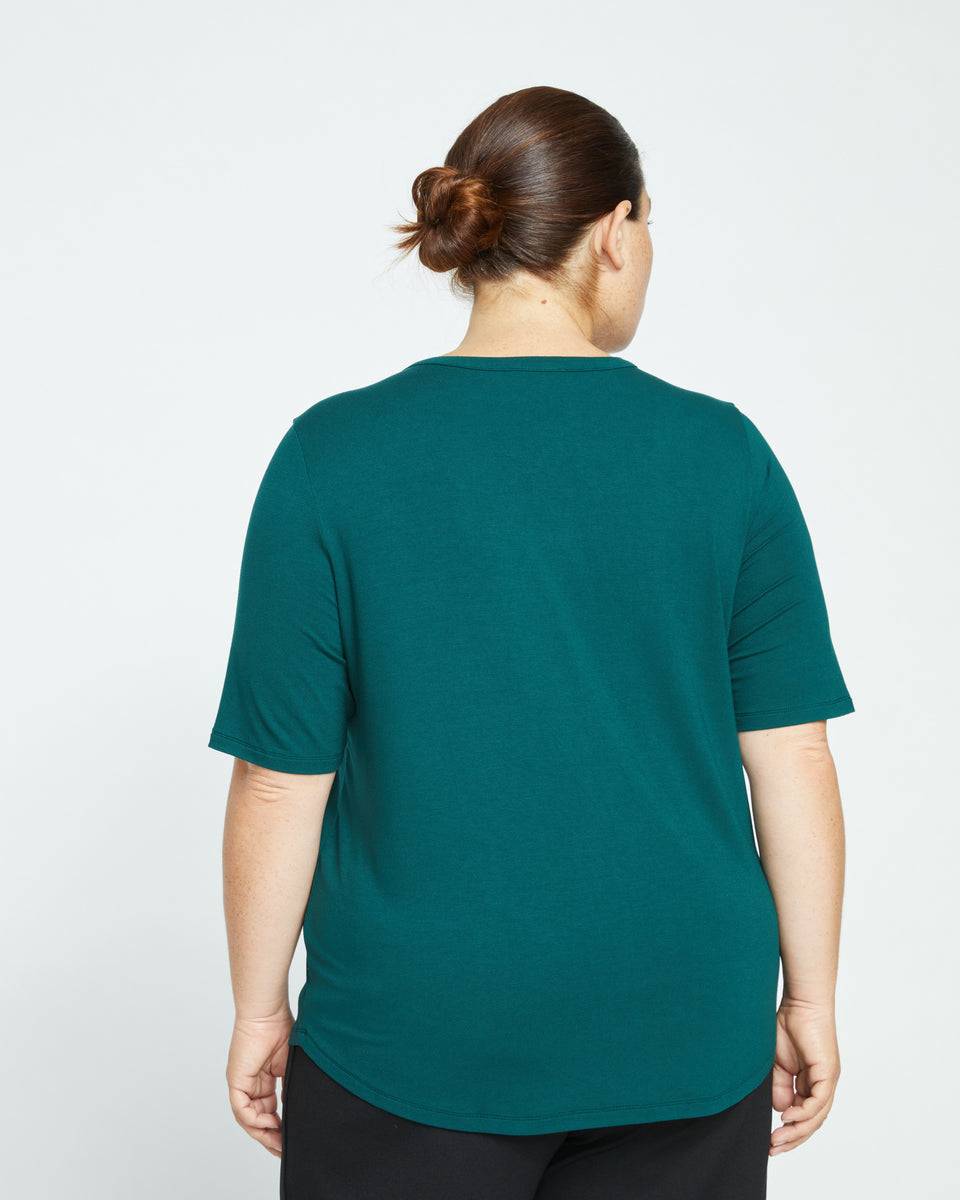 Lily Liquid Jersey V-Neck Stovepipe Tee - Forest Green Zoom image 3