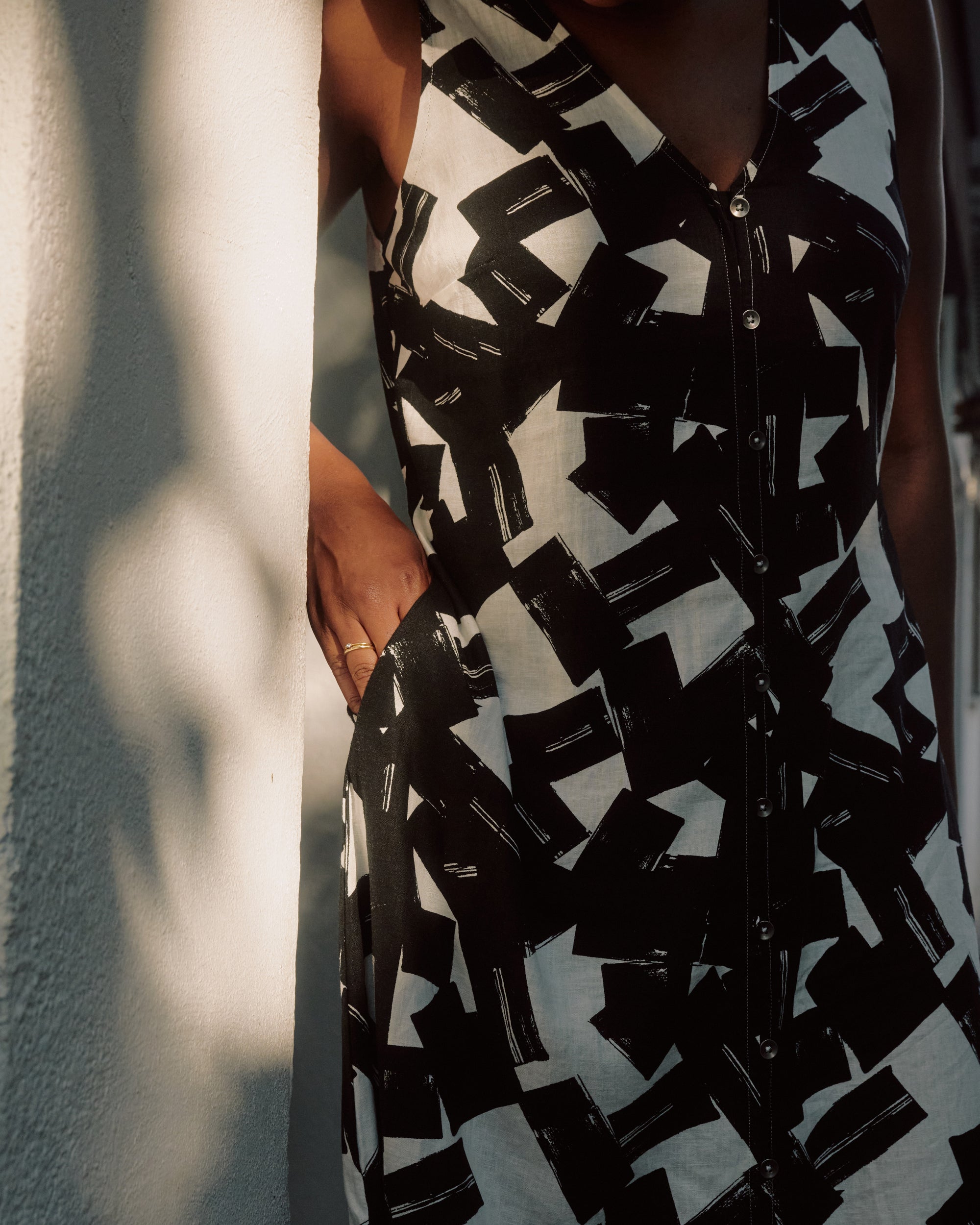 Islet Button-Down Linen Maxi Dress - Santiago Print