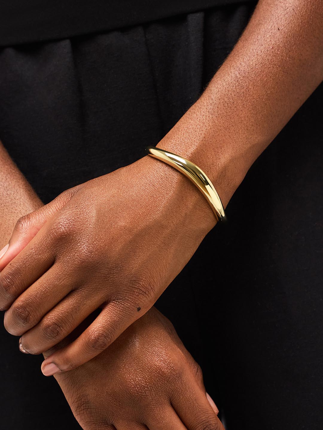 Ana Luisa Gold Bangle Bracelet - Talia – Universal Standard