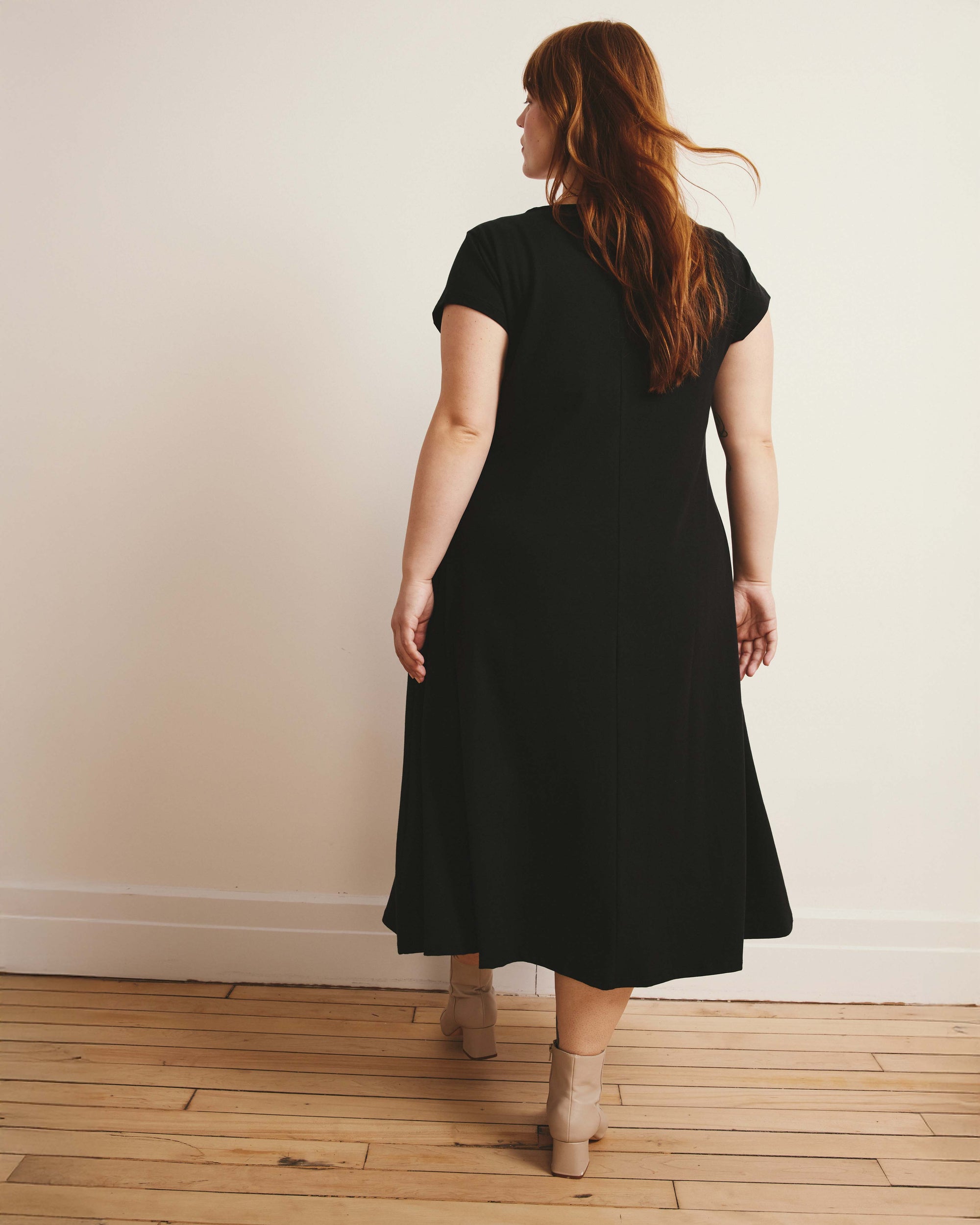 Danna Jersey Dress - Black | Plus Size & Straight Size Women's Fashion | Universal Standard