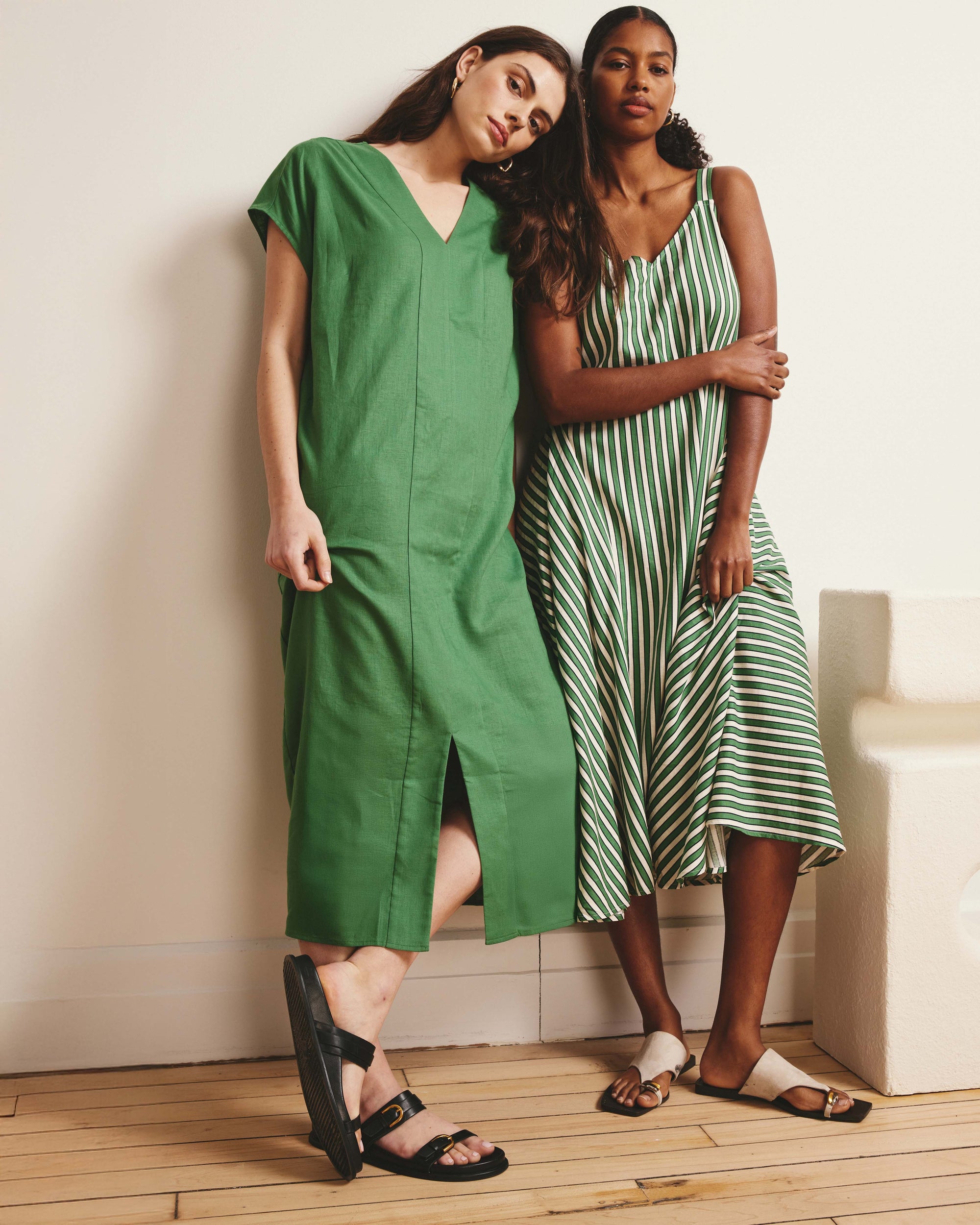 Cabana Linen Kaftan - Clover