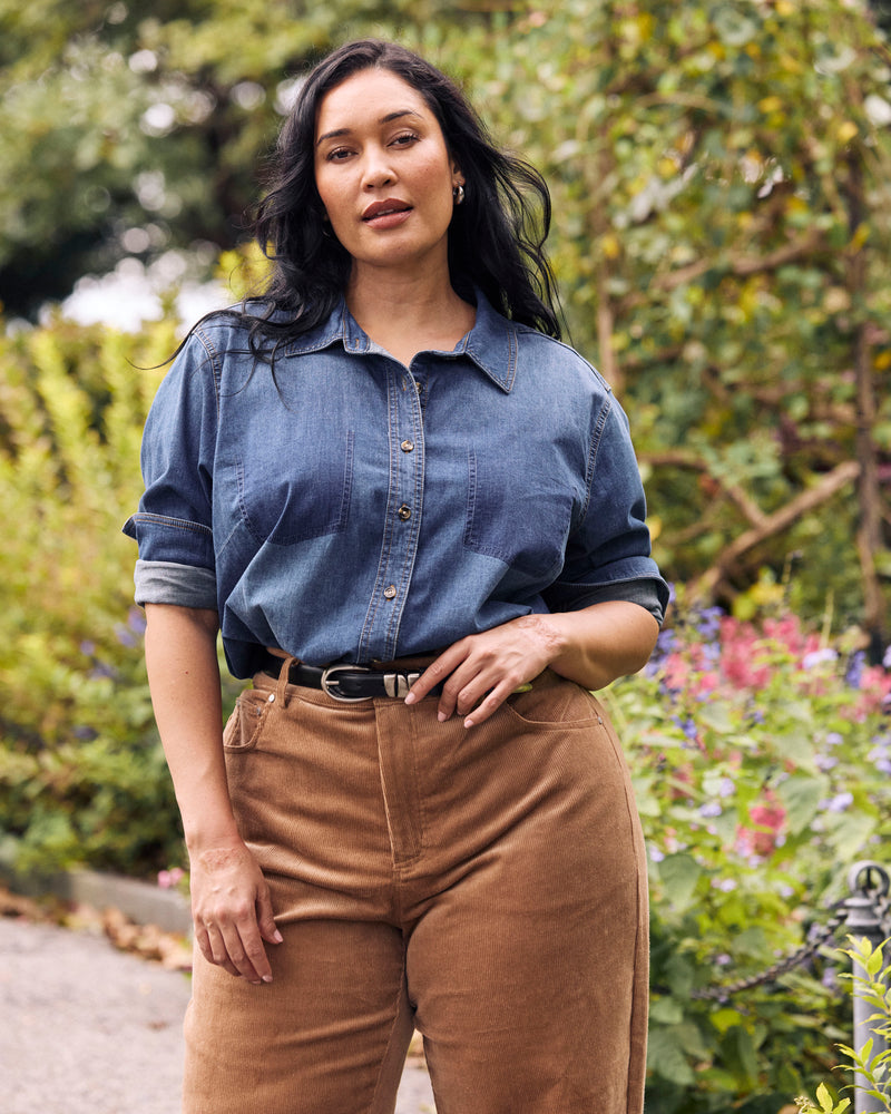 Minimalist Stretch Cotton Chambray Shirt - Woodstock Indigo | Plus Size & Straight Size Women's Fashion | Universal Standard