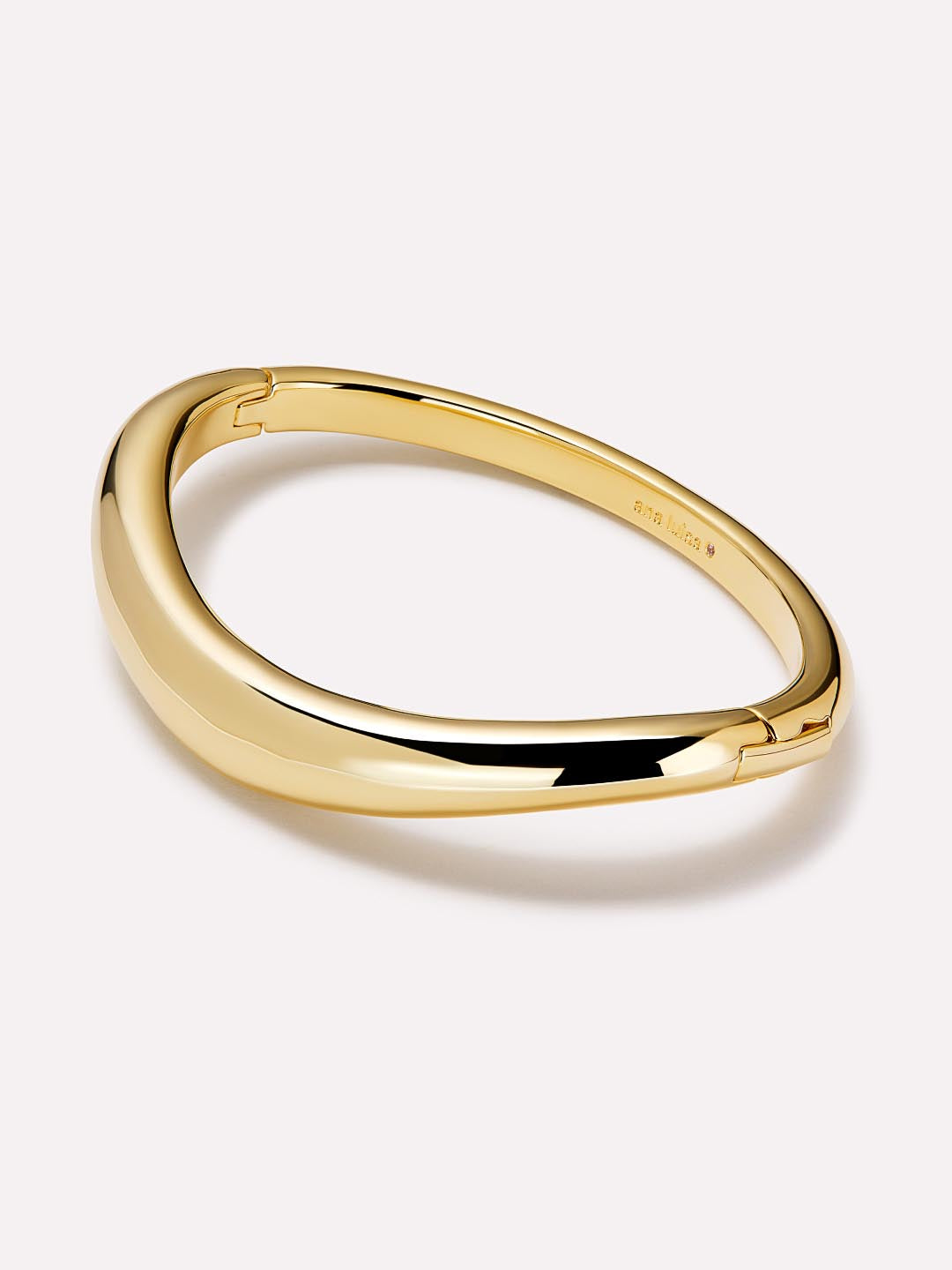 Ana Luisa Gold Bangle Bracelet - Talia – Universal Standard