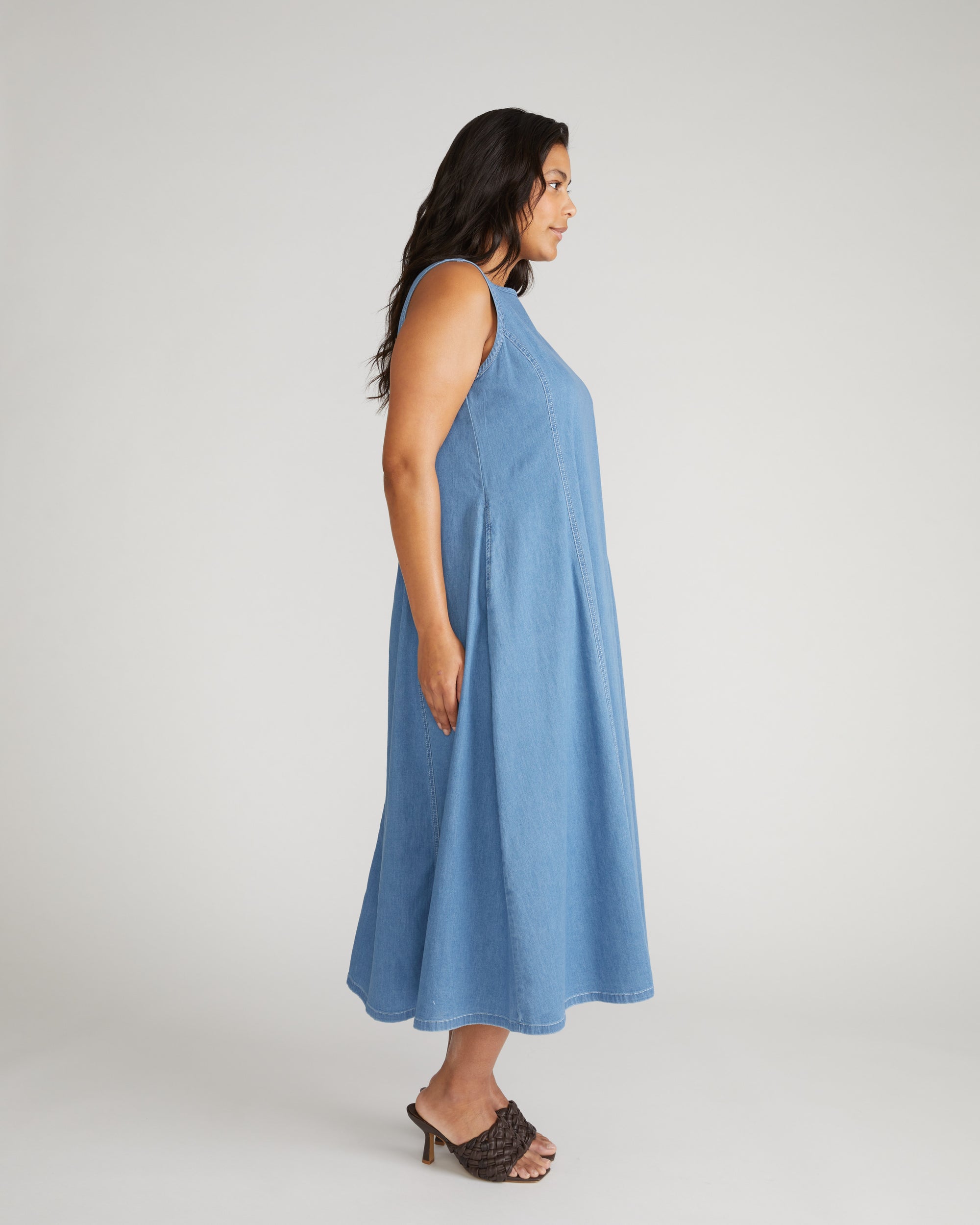 Woman wearing Kendra Cotton Chambray Tank Dress - Cove Blue from Universal Standard