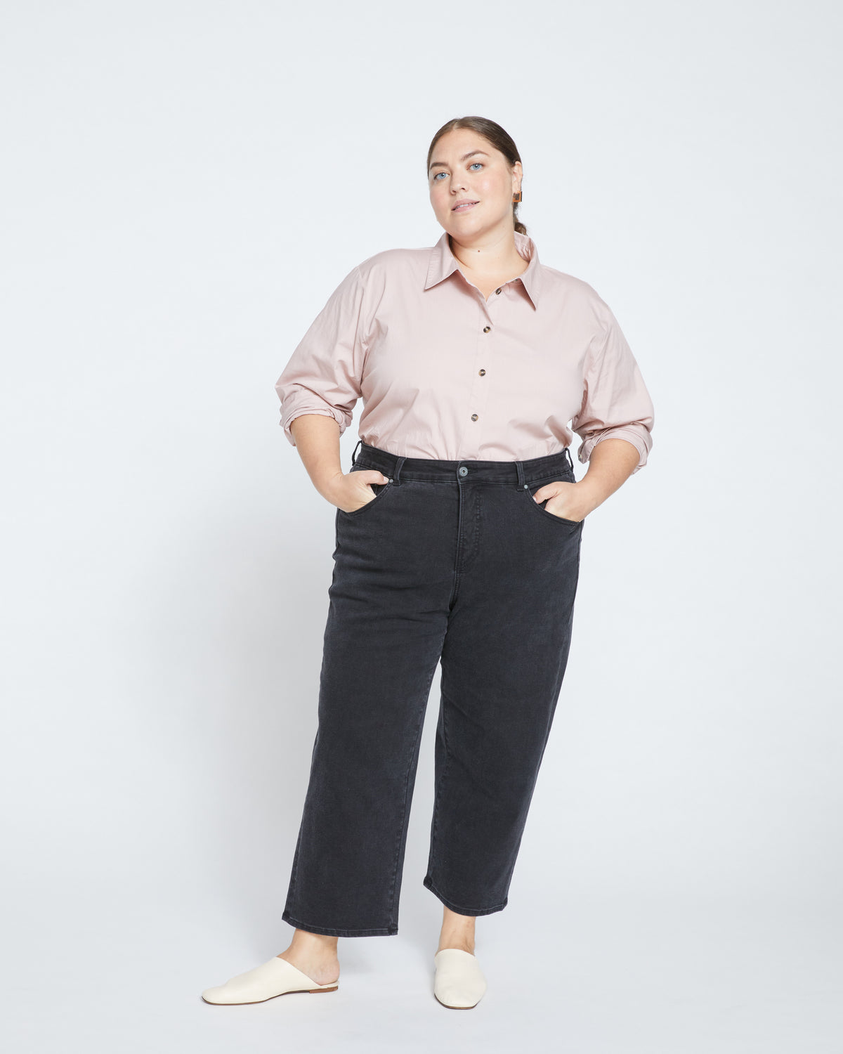 Bae Boyfriend Crop Jeans - Broken Black | Plus Size & Straight Size Women's Fashion | Universal Standard