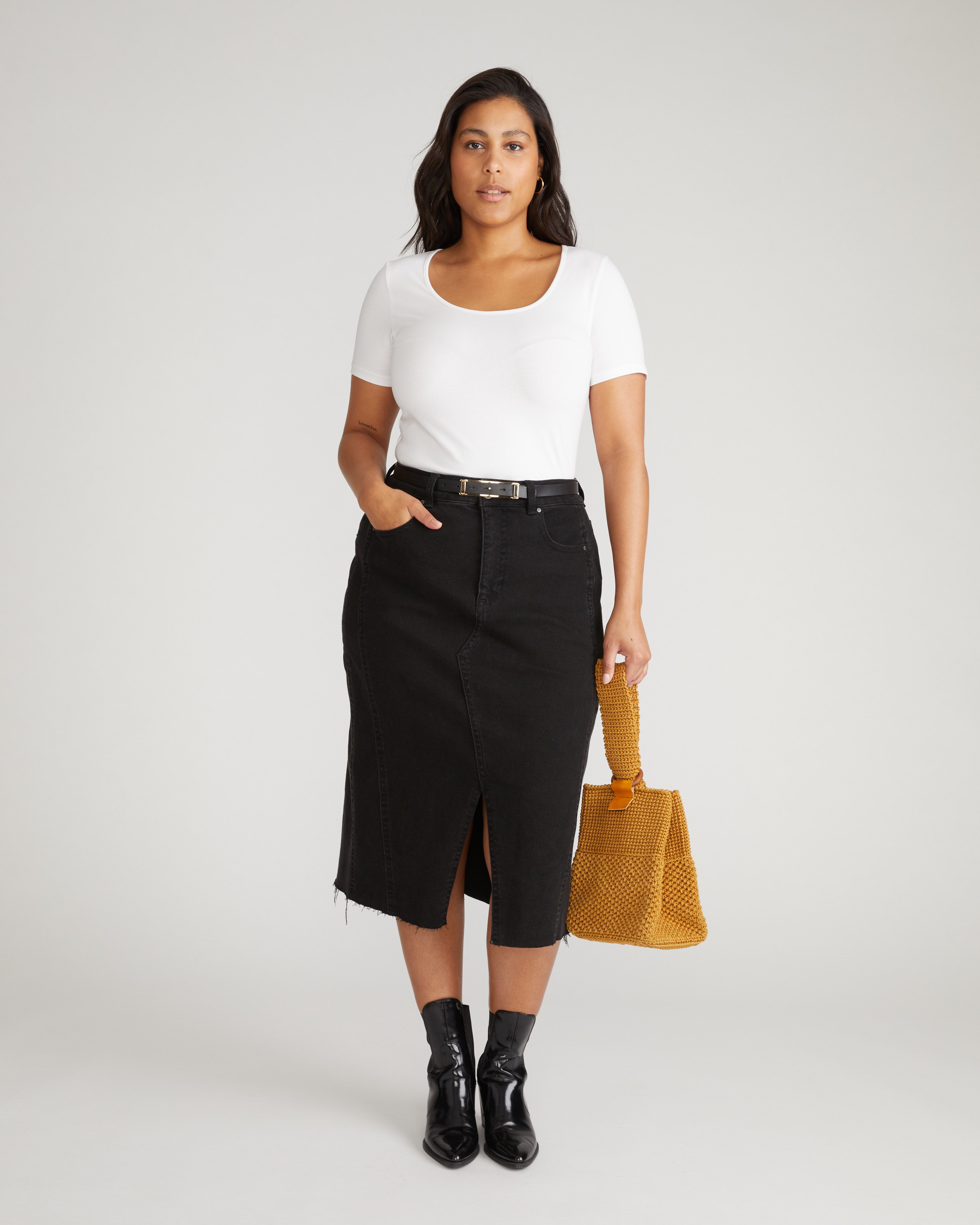 Scoop Neck Tee - White | Plus Size & Straight Size Women's Fashion | Universal Standard