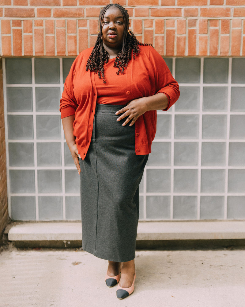 US x Abisola Ponte Pencil Skirt - Obsidian Gray | Plus Size & Straight Size Women's Fashion | Universal Standard