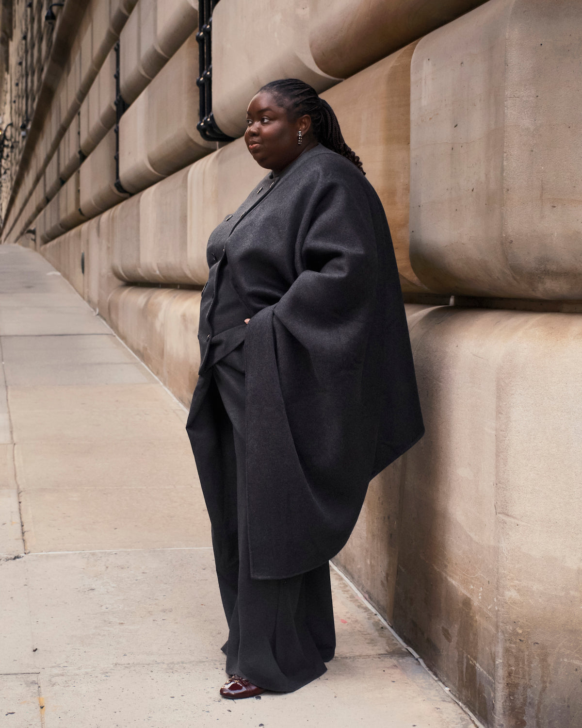 US x Abisola Wool Blend Cape - Obsidian Gray