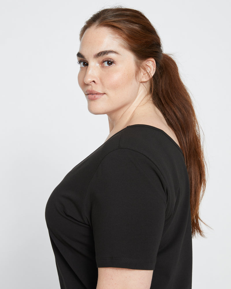 Double V Tee - Black