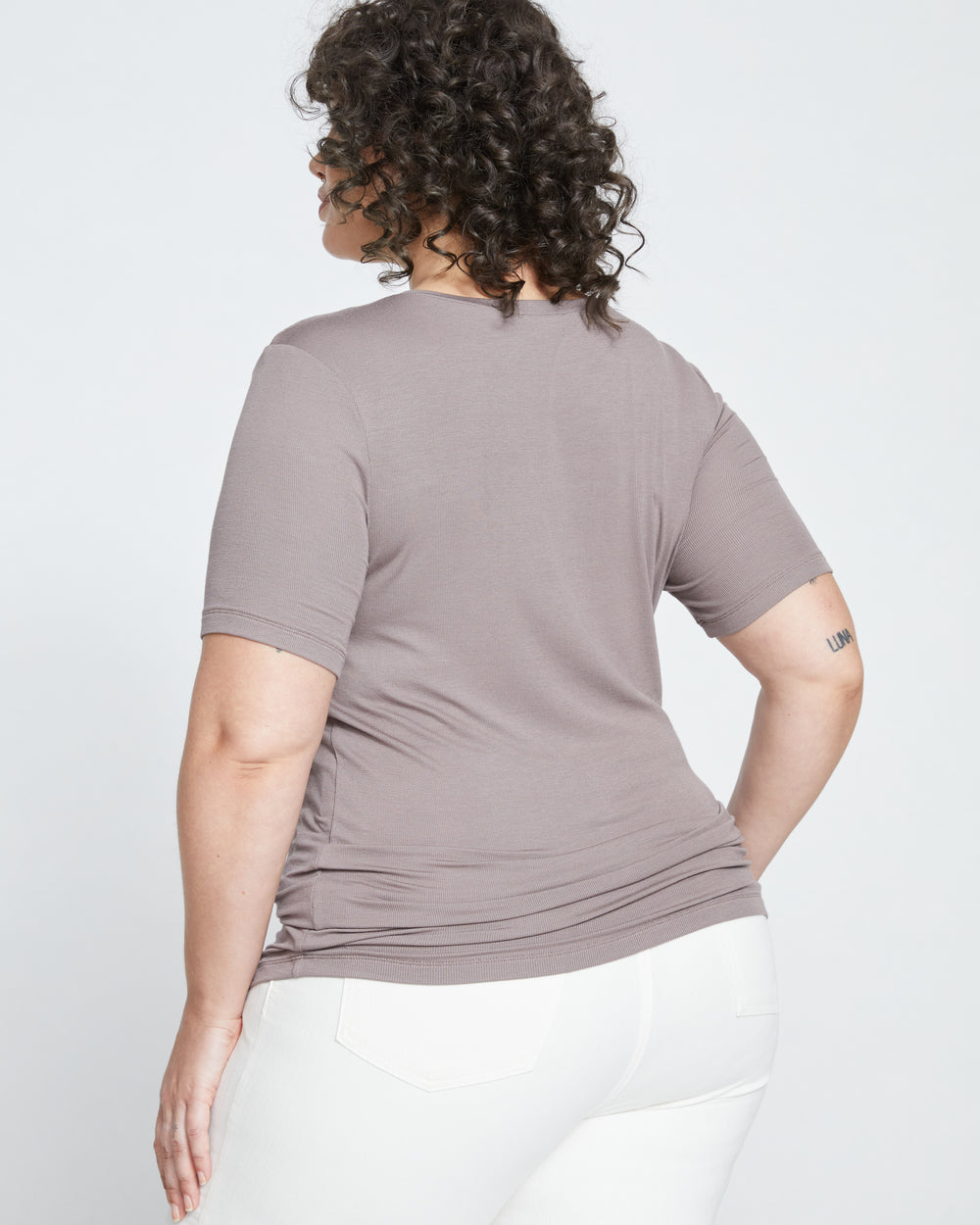 Foundation Short Sleeve V-Neck Tee - Nutmeg