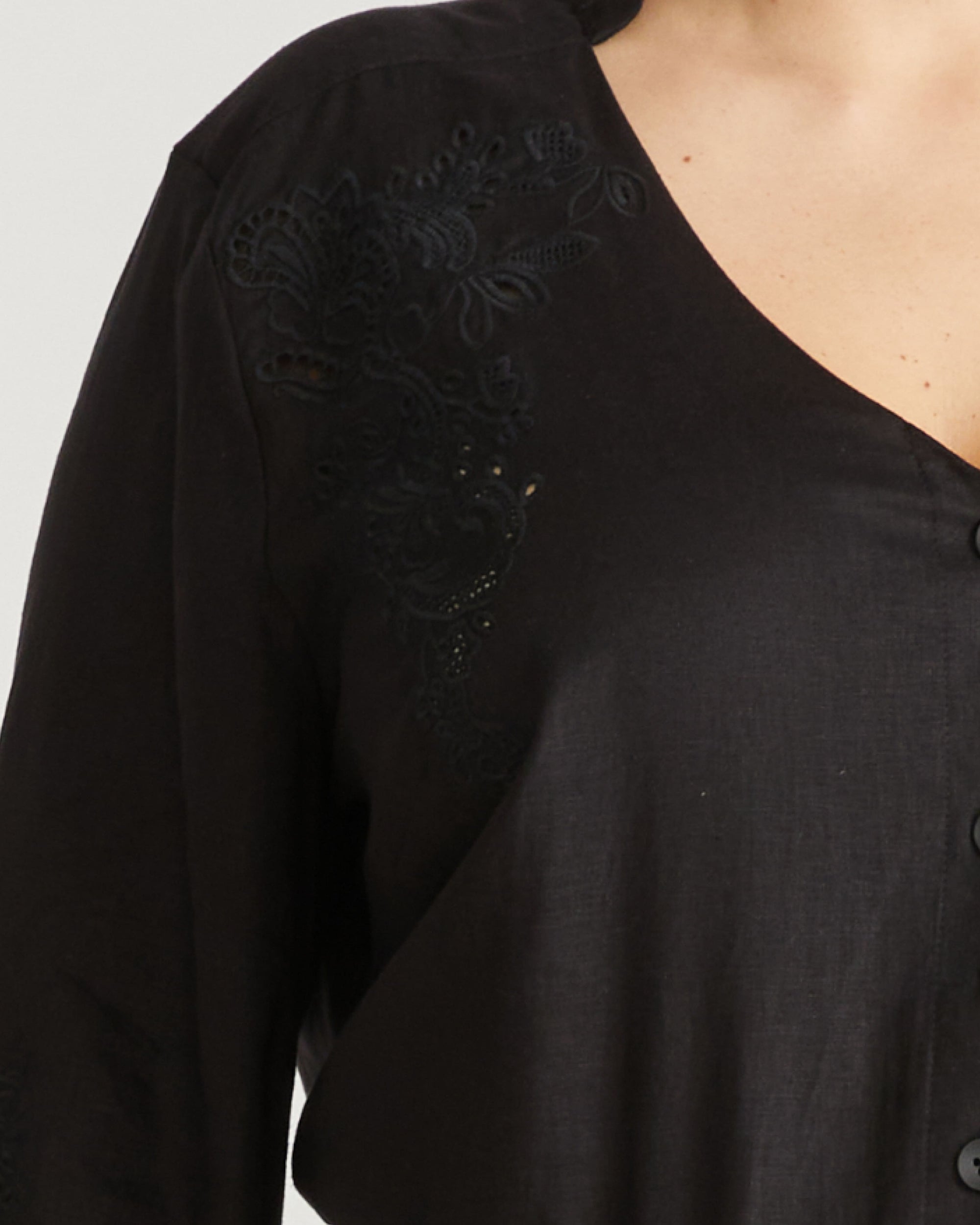 Frances Embroidered Linen Blend Blouse - Black | Plus Size & Straight Size Women's Fashion | Universal Standard