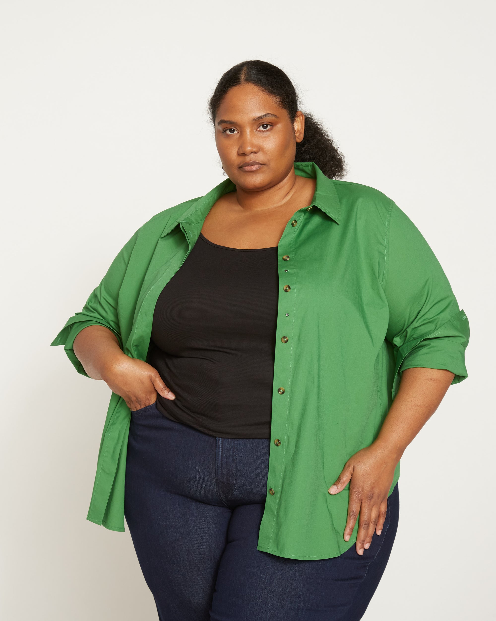 Elbe Stretch Poplin Shirt Classic Fit - Kelly Green Universal Standard Elbe Stretch Poplin Shirt Classic Fit - Kelly Green Universal Standard