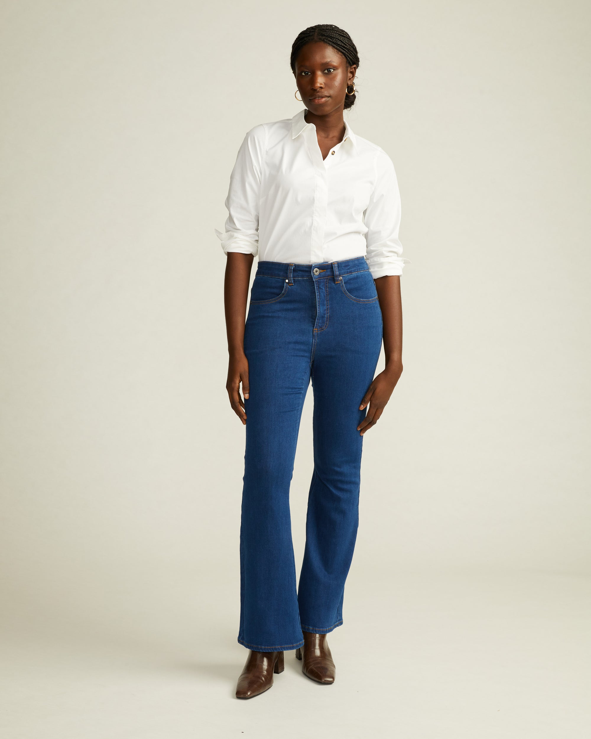 Universal Standard Women's Farrah High Rise Flared Jeans - Pure Blue Universal Standard Women's Farrah High Rise Flared Jeans - Pure Blue
