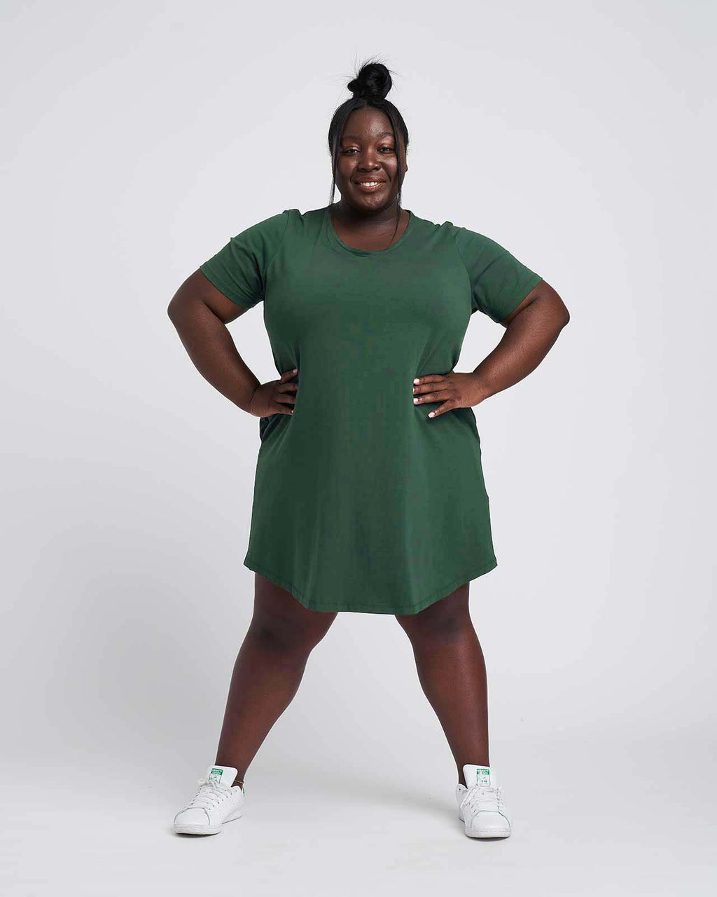 Halie T-Shirt Dress - / Conifer- SizeXS