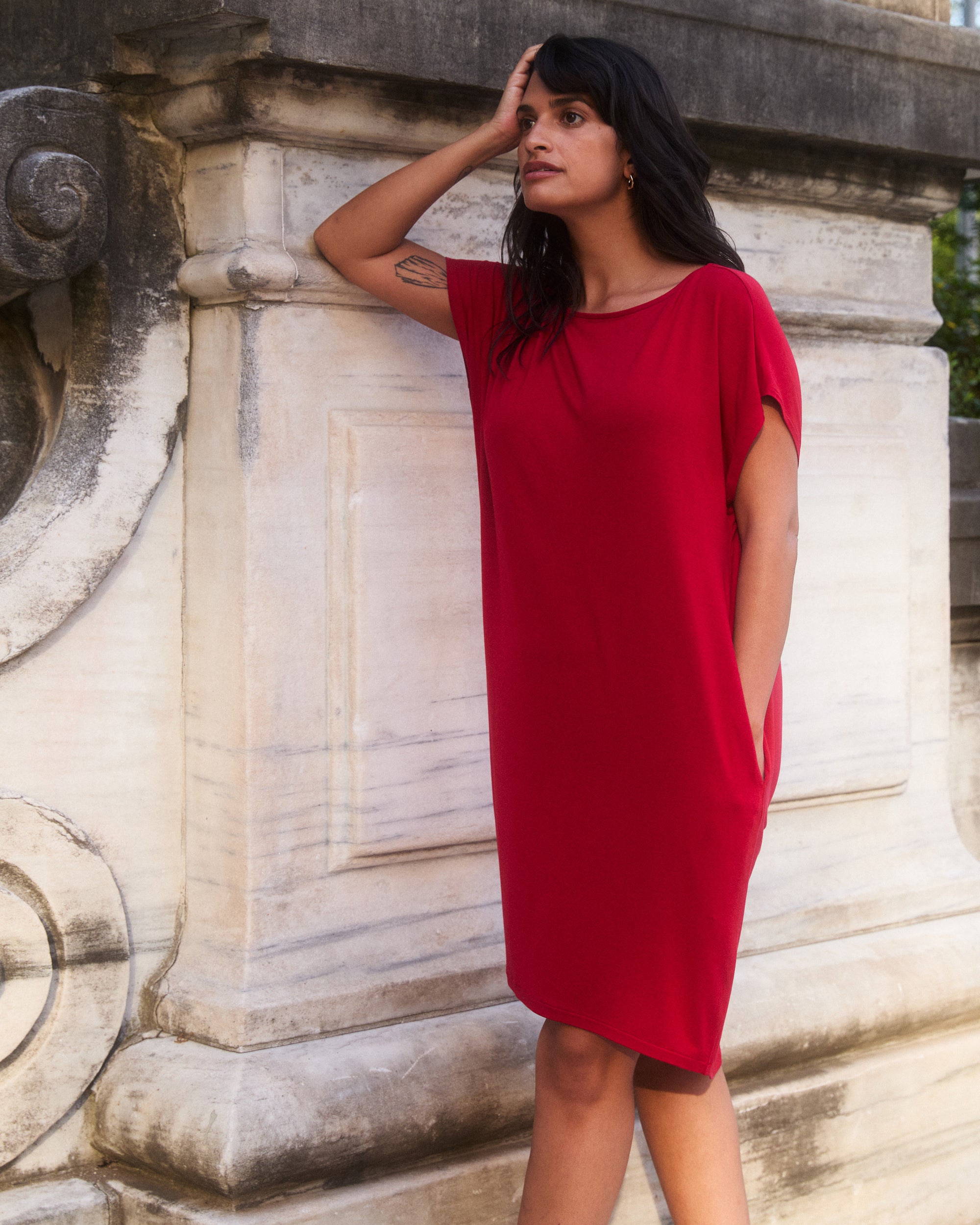 Helen Liquid Jersey Shift Dress - New York Red