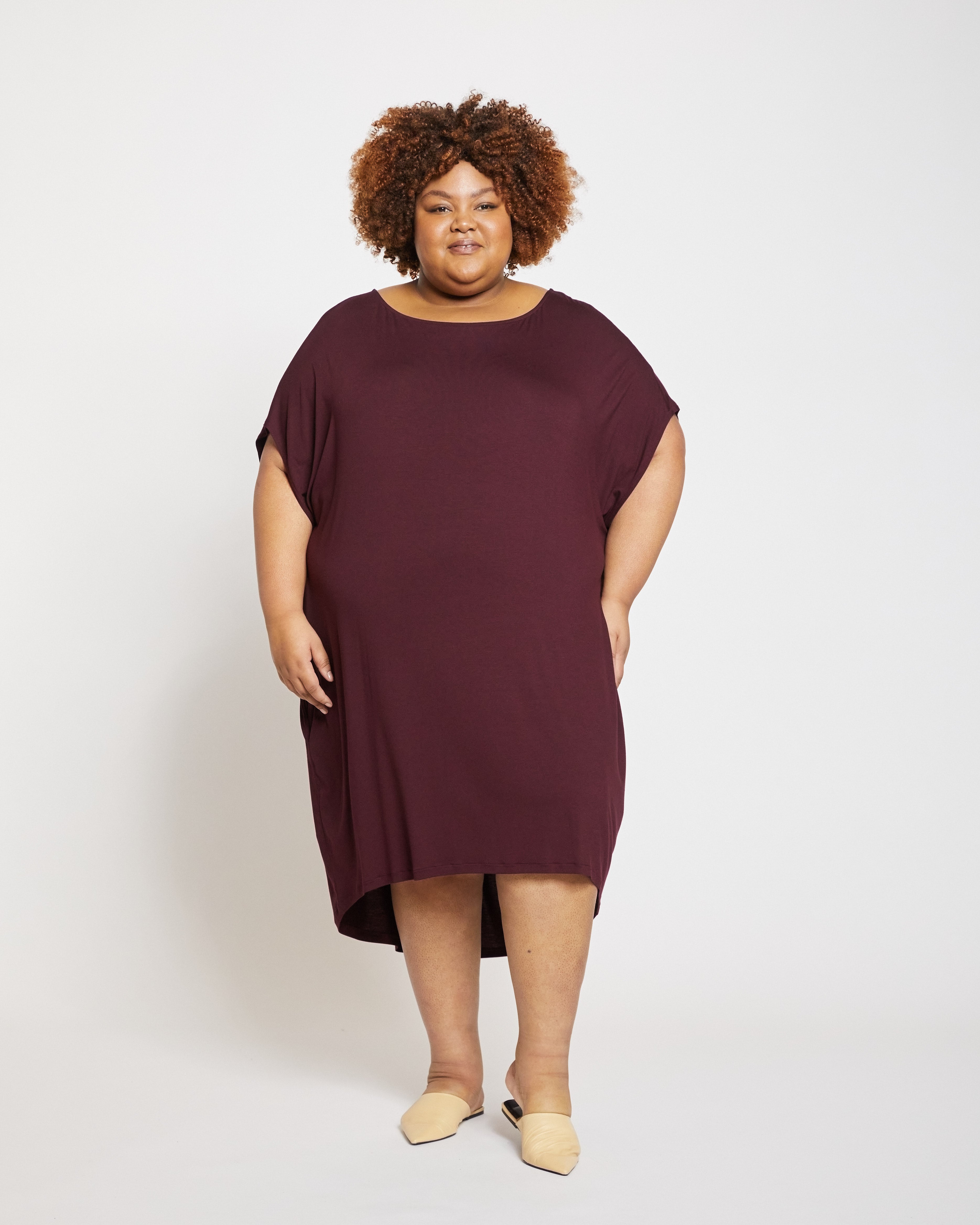 Helen Liquid Jersey Shift Dress - Black – Universal Standard