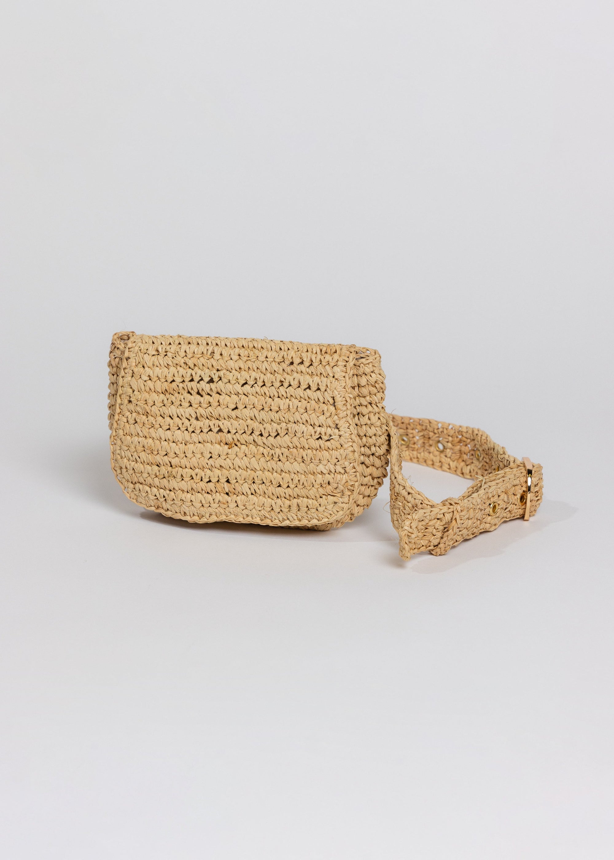 Hat Attack Straw Belt Bag | Plus Size & Straight Size Women's Fashion | Universal Standard