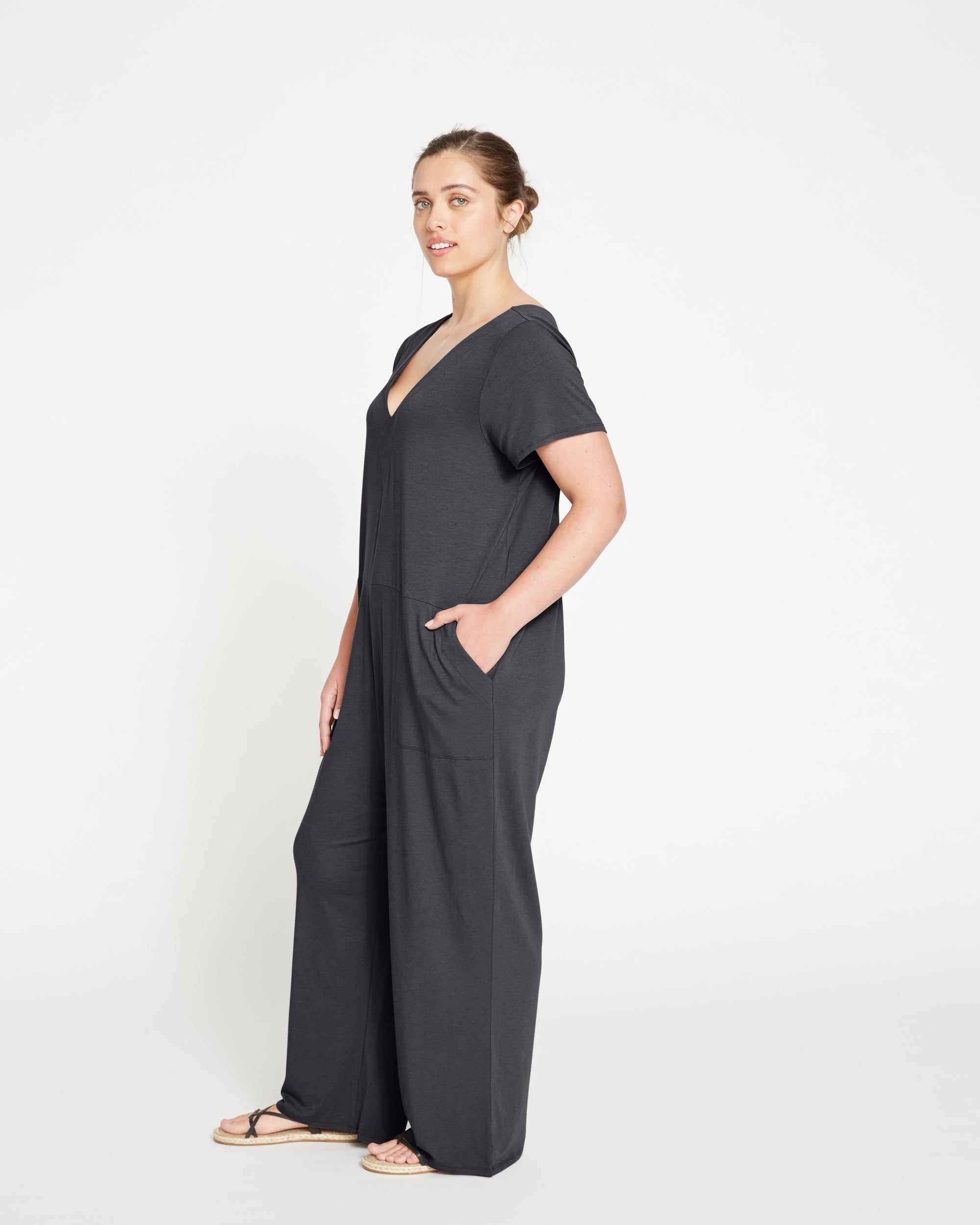 UltimateS Jemma V Neck Jumpsuit - Black