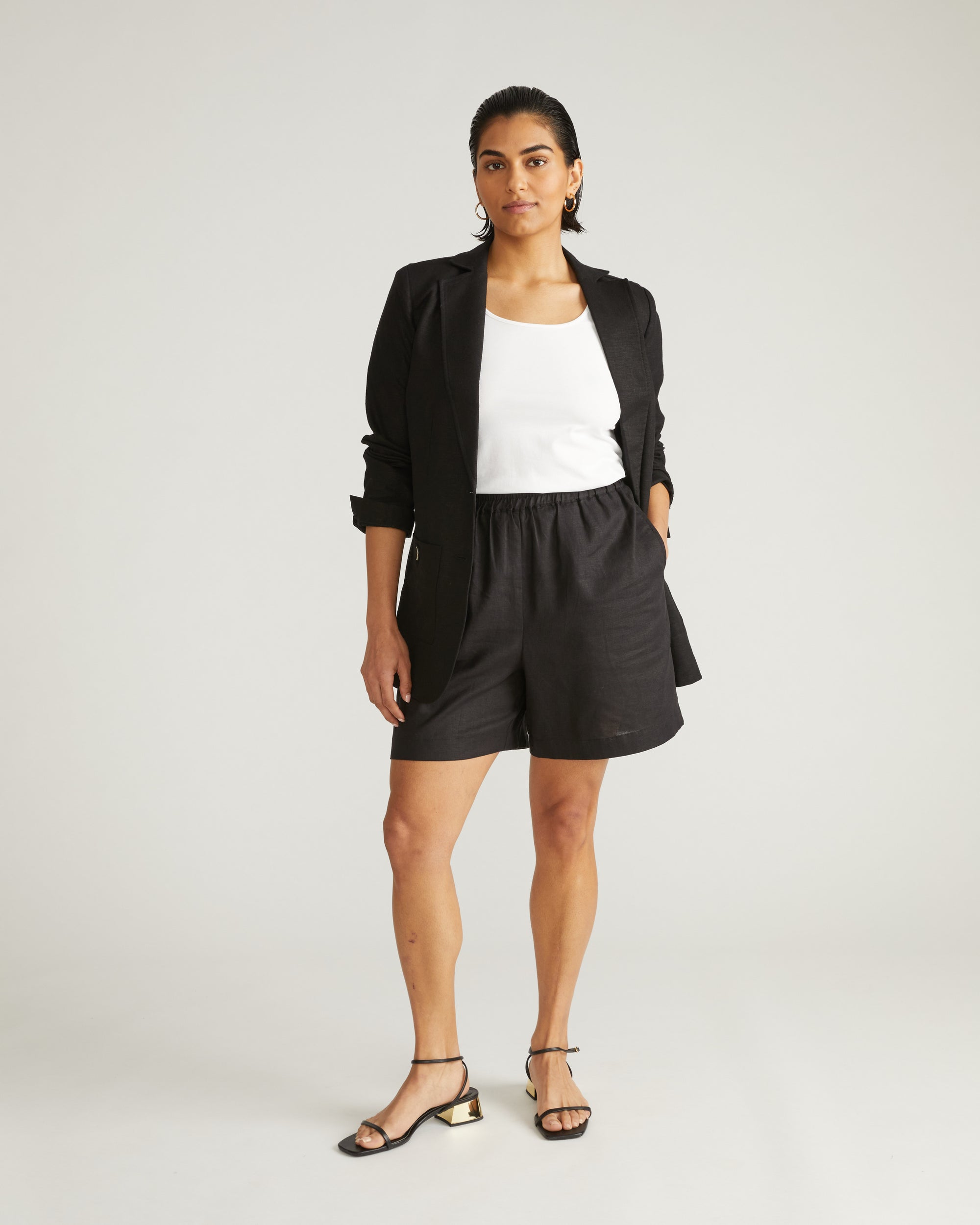 Juniper Linen Easy Pull-On Shorts - Black | Plus Size & Straight Size Women's Fashion | Universal Standard