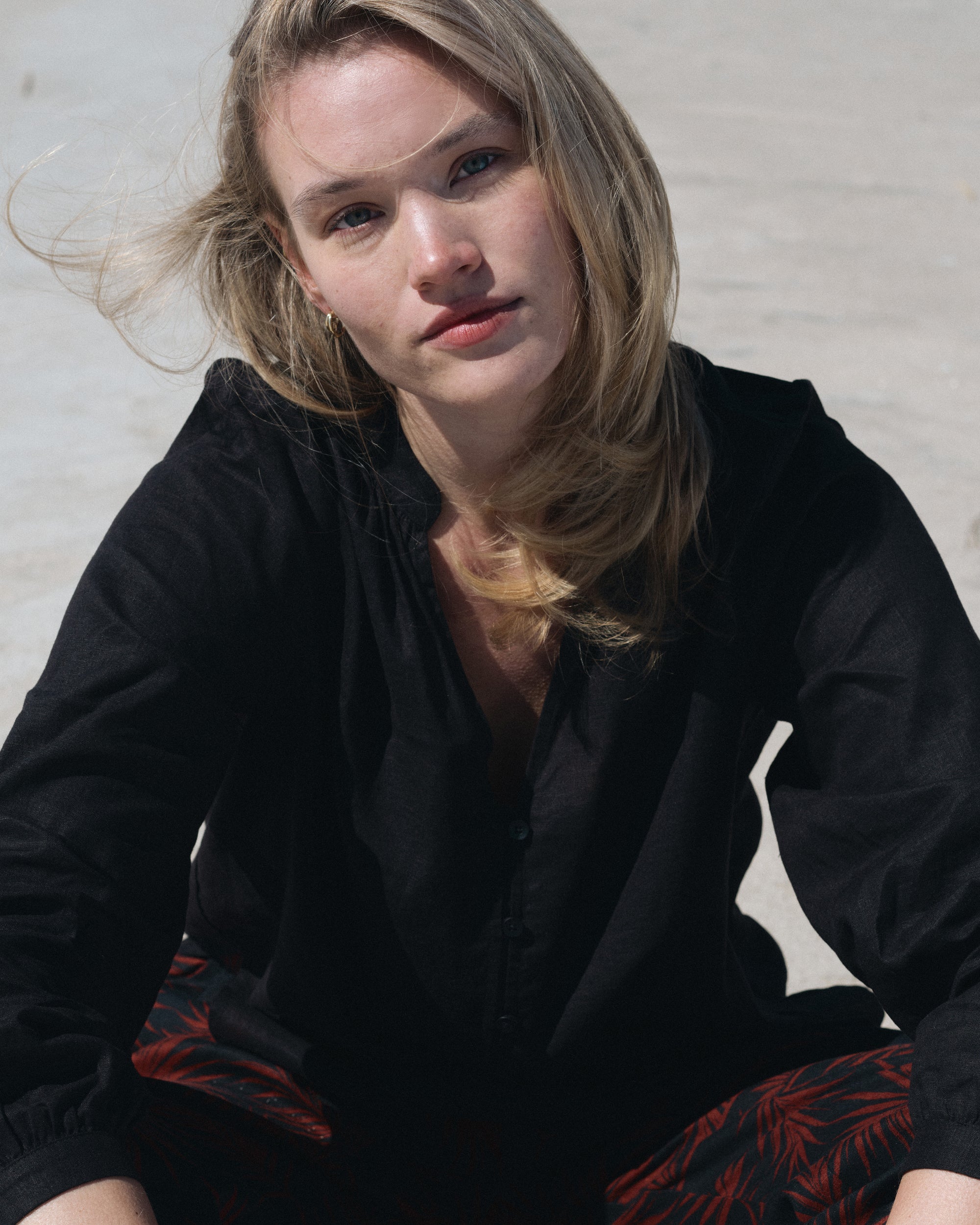 Avalon Linen Blend Blouse - Black | Plus Size & Straight Size Women's Fashion | Universal Standard