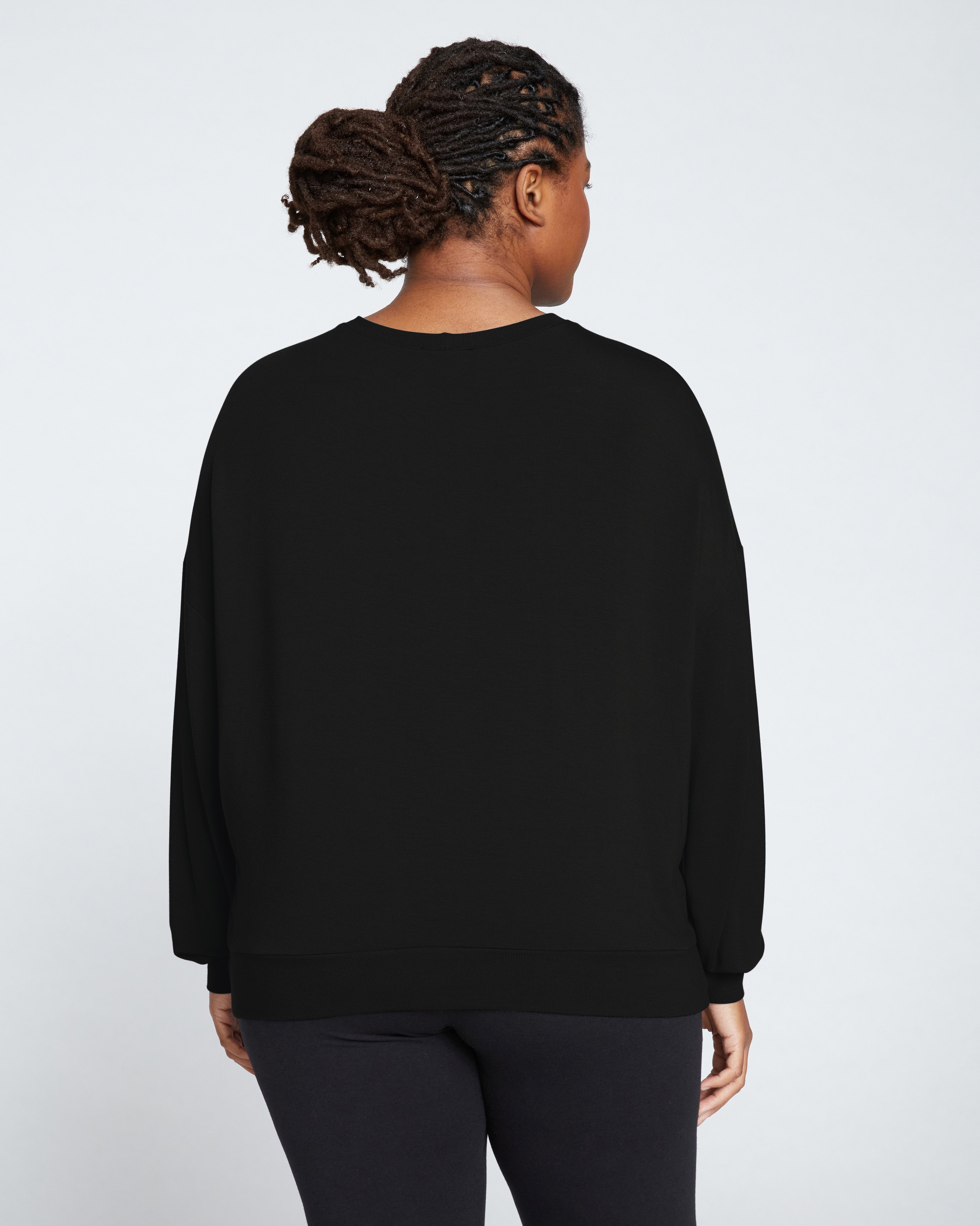 Lauren Classic Sweatshirt - Black – Universal Standard