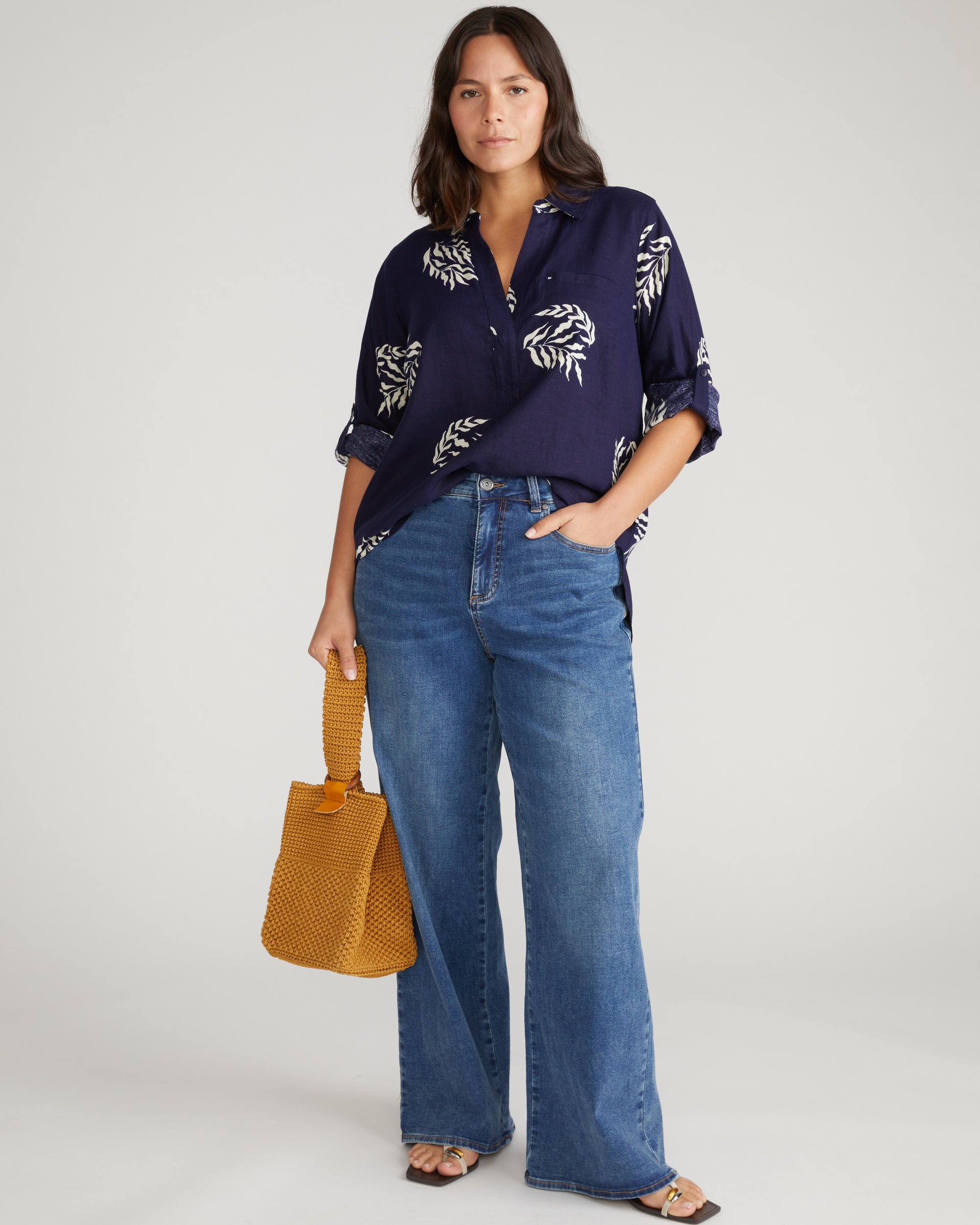 Button Back Linen Polo Shirt - Beachgrass Print in Navy