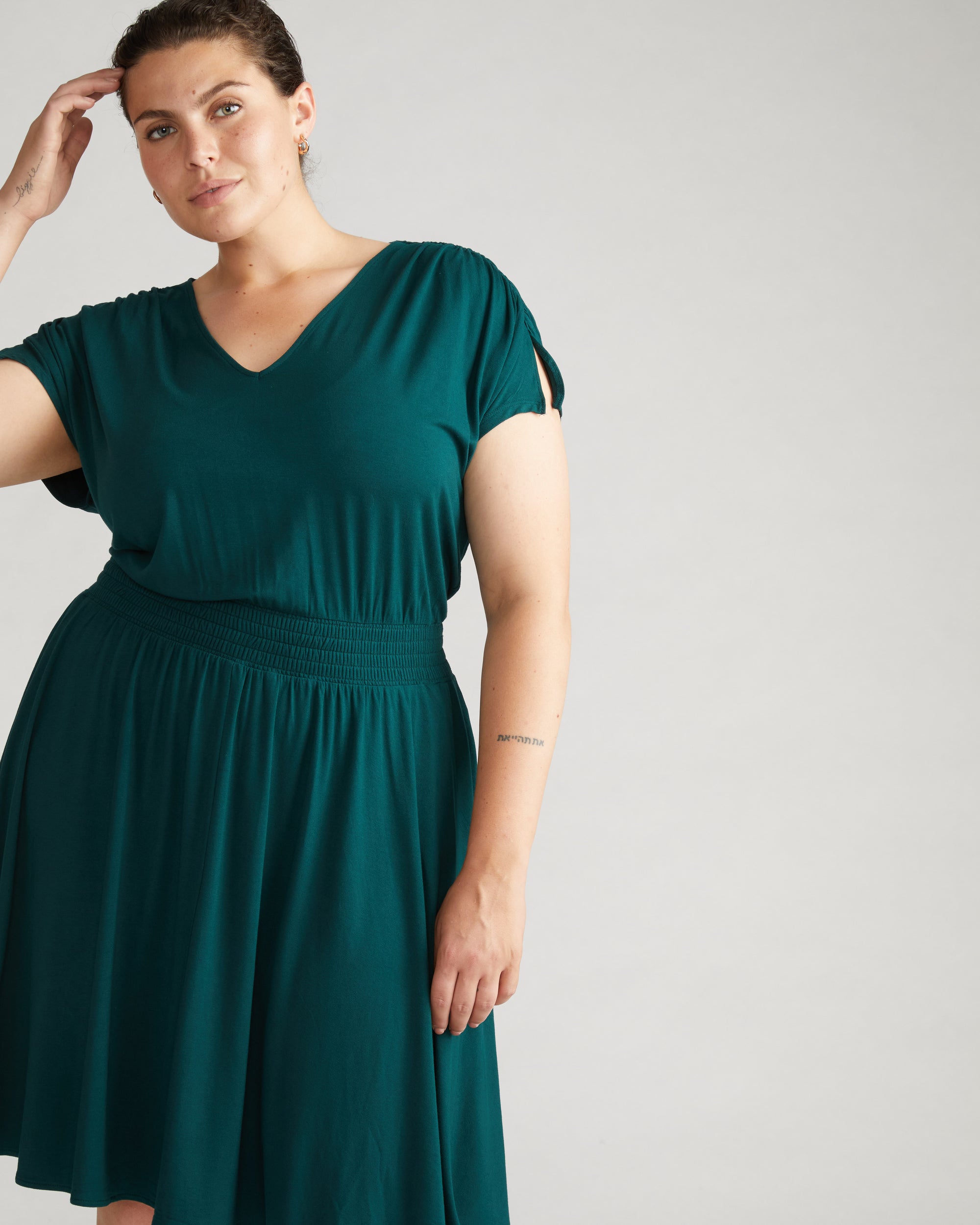 Minetta Liquid Jersey Dress - Forest Green | Plus Size & Straight Size Women's Fashion | Universal Standard