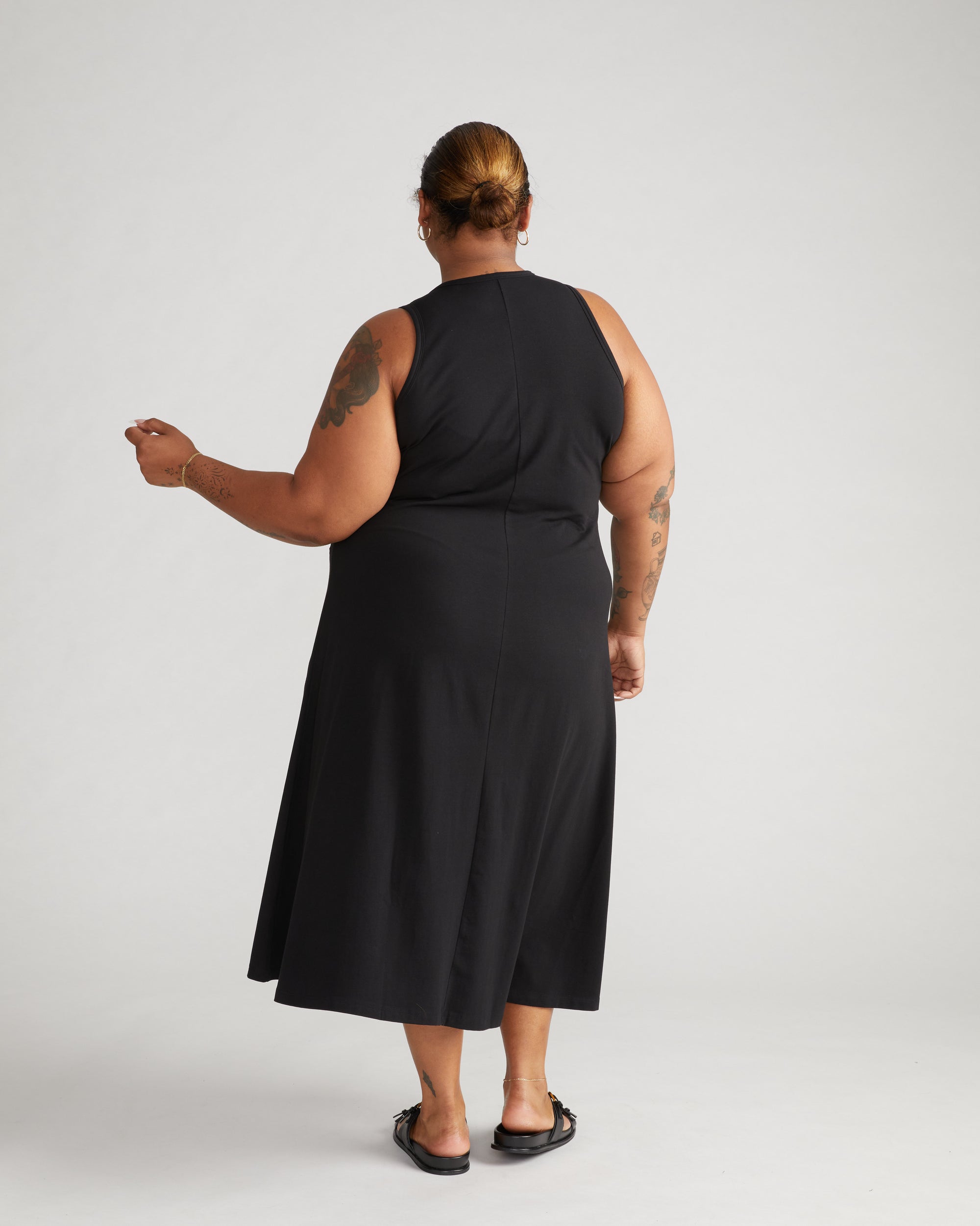 Sardinia Tank Dress - Black | Plus Size & Straight Size Women's Fashion | Universal Standard