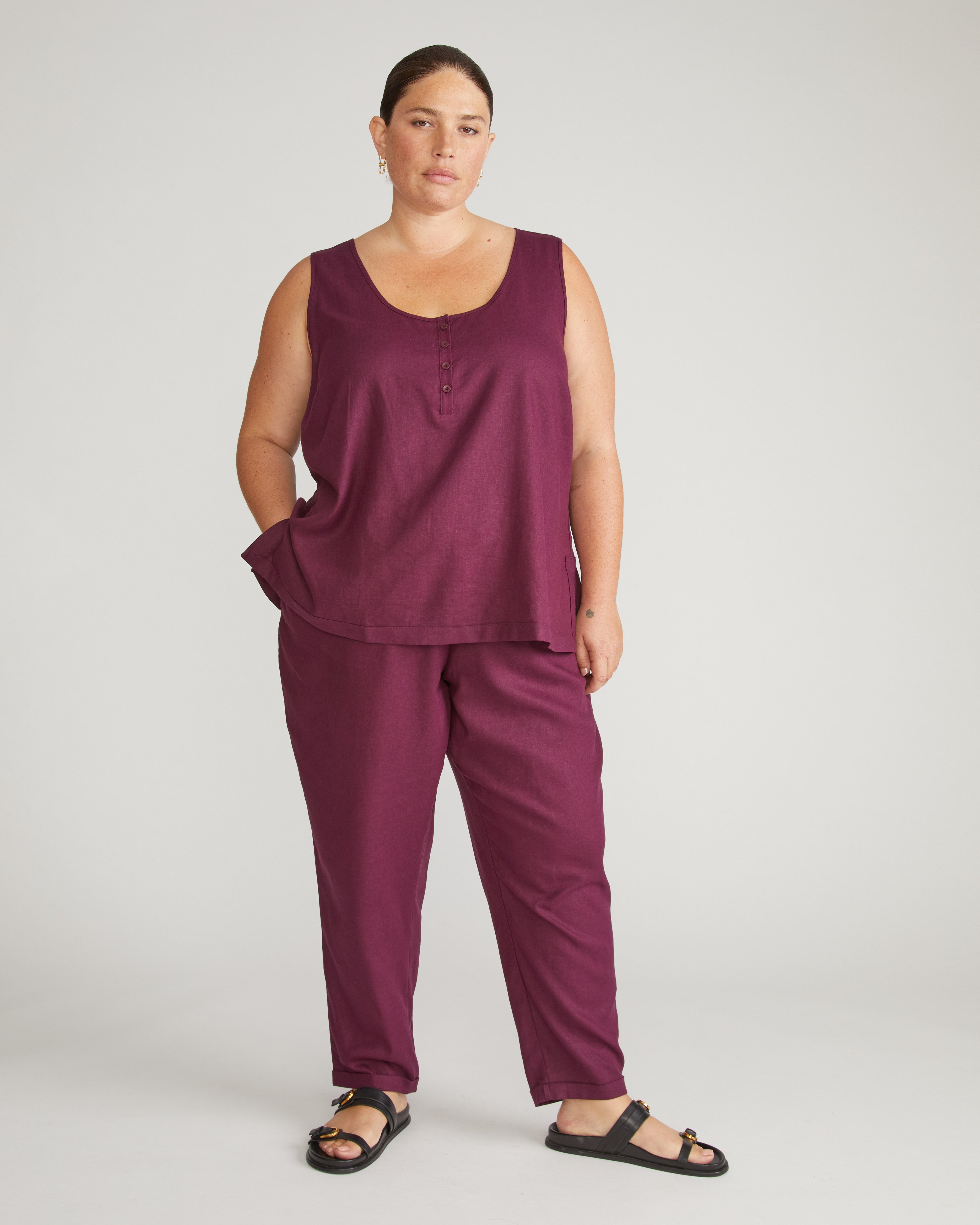 Sayville Linen Drawstring Pant - Acai – Universal Standard