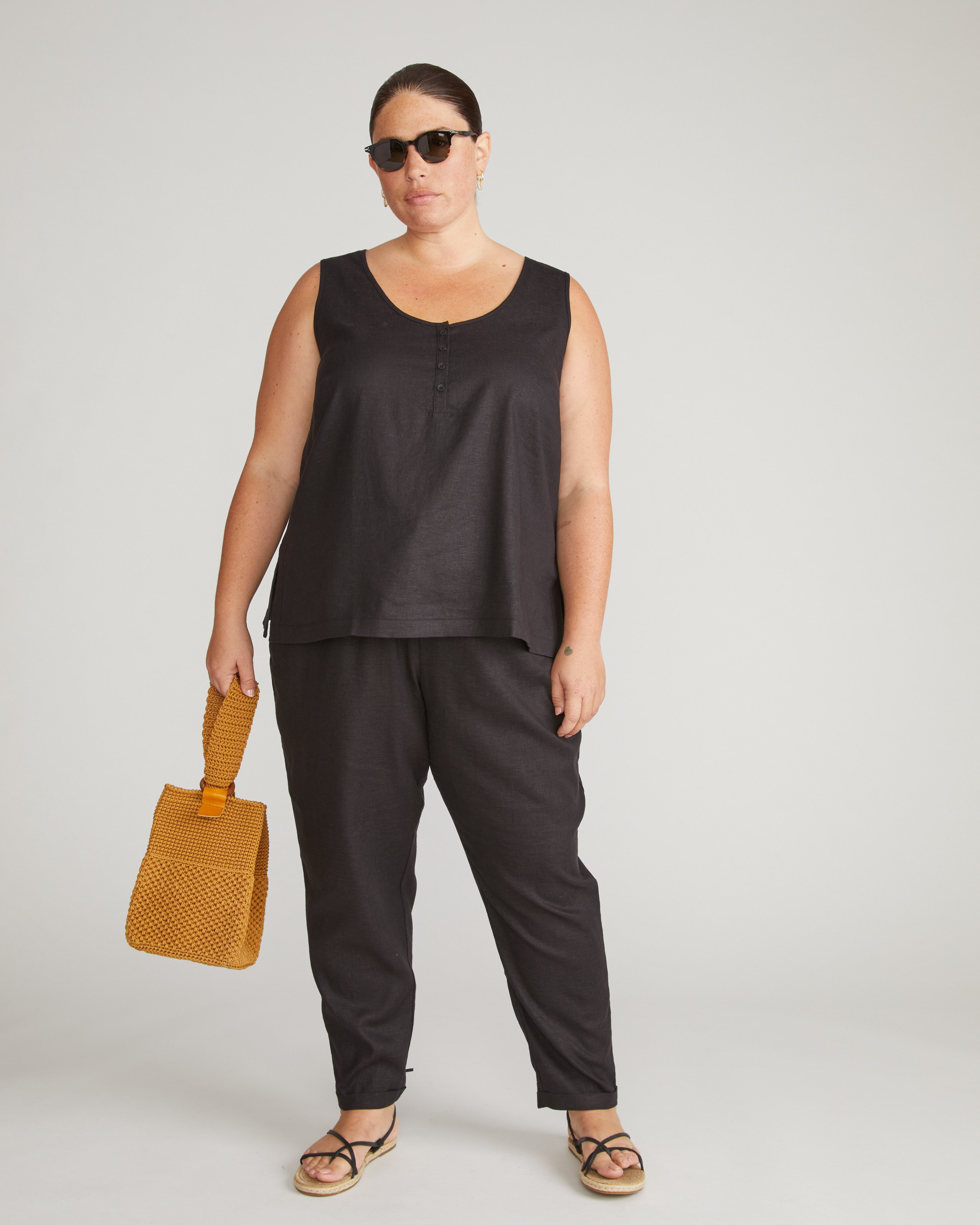 Sayville Linen Drawstring Pant - Black – Universal Standard