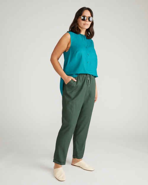 Sayville Linen Blend Drawstring Pant - Luscious Green | Plus Size & Straight Size Women's Fashion | Universal Standard