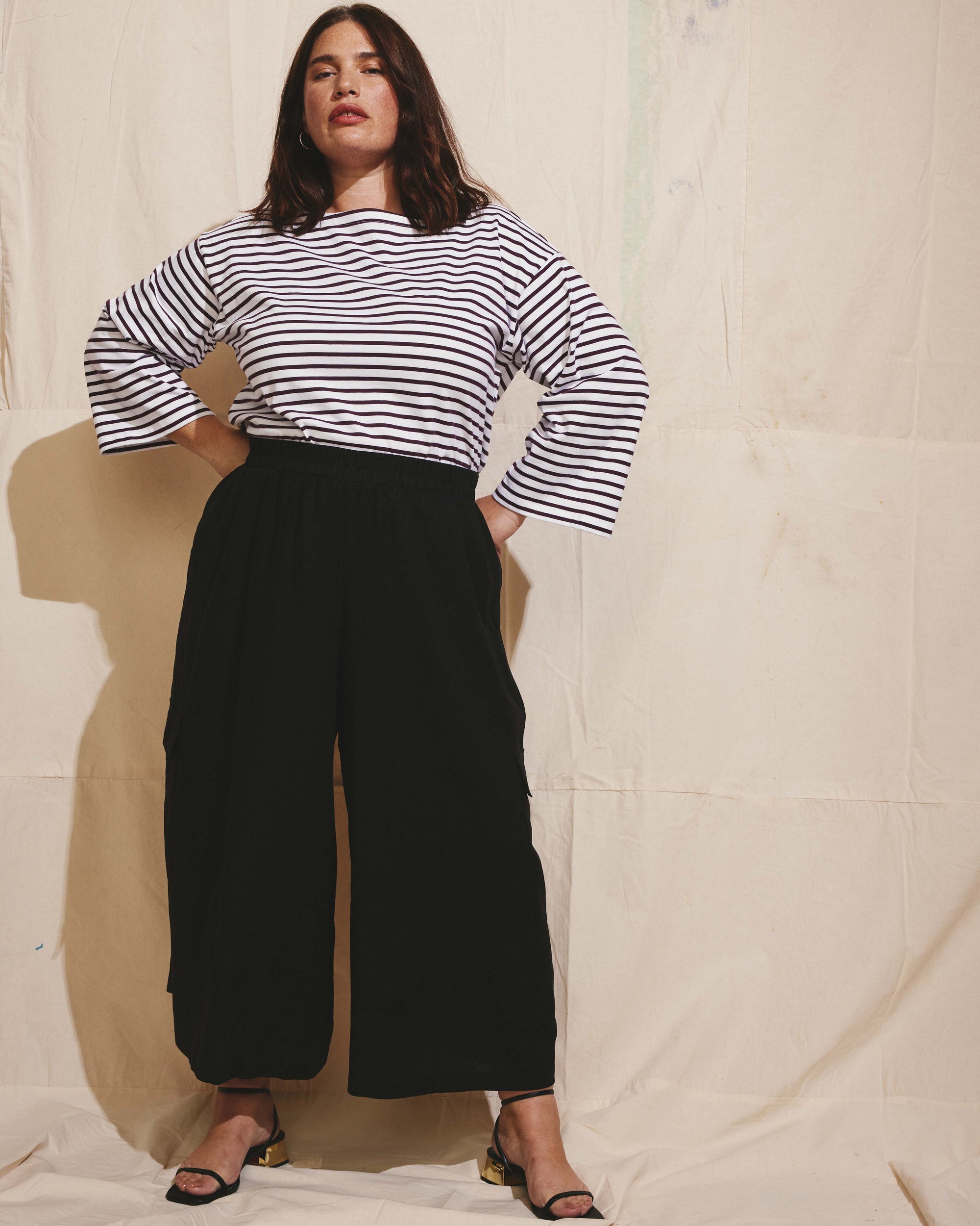 Palazzo Cargo Linen Blend Pant - Black | Plus Size & Straight Size Women's Fashion | Universal Standard