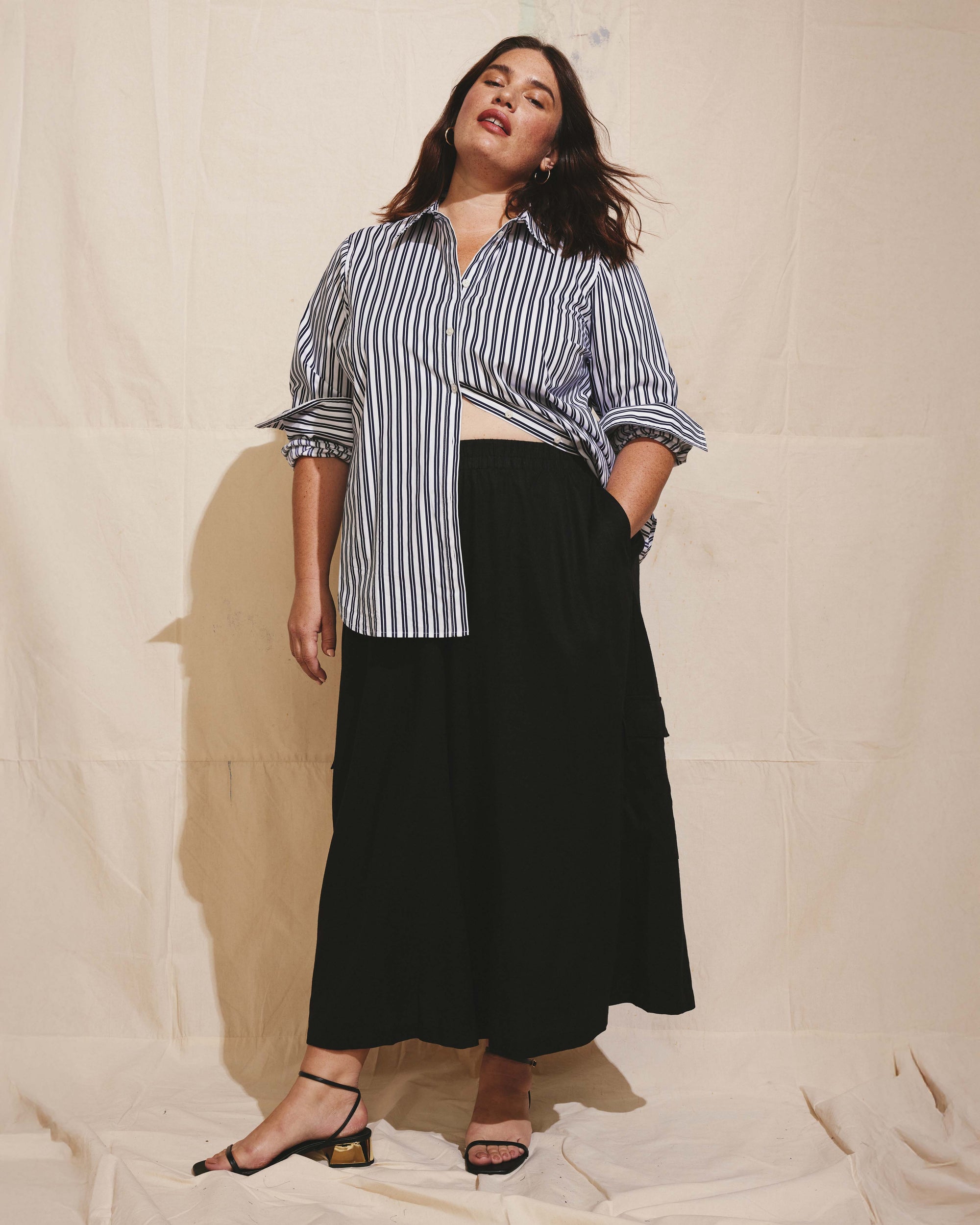 Palazzo Cargo Linen Blend Pant - Black | Plus Size & Straight Size Women's Fashion | Universal Standard