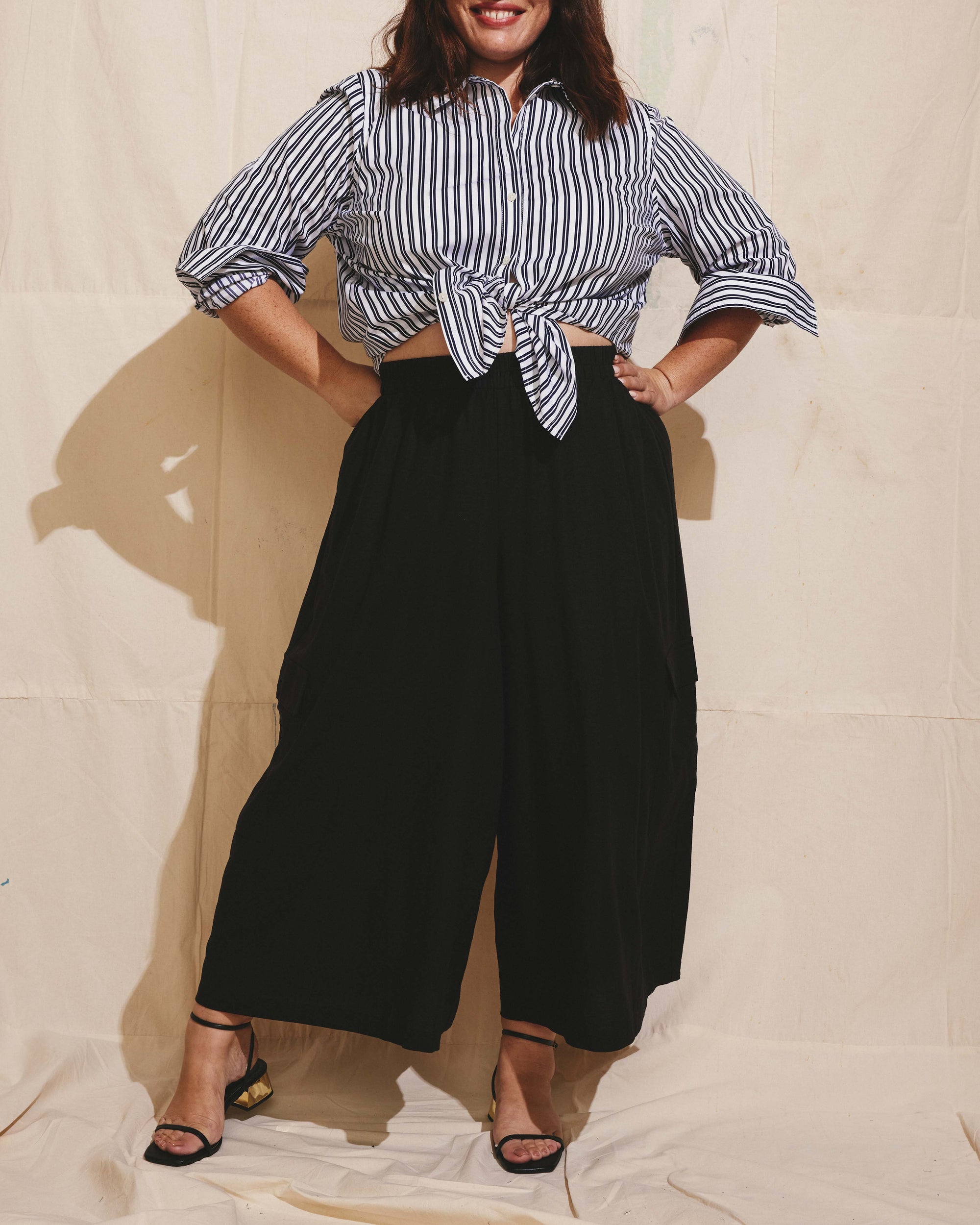 Palazzo Cargo Linen Blend Pant - Black | Plus Size & Straight Size Women's Fashion | Universal Standard