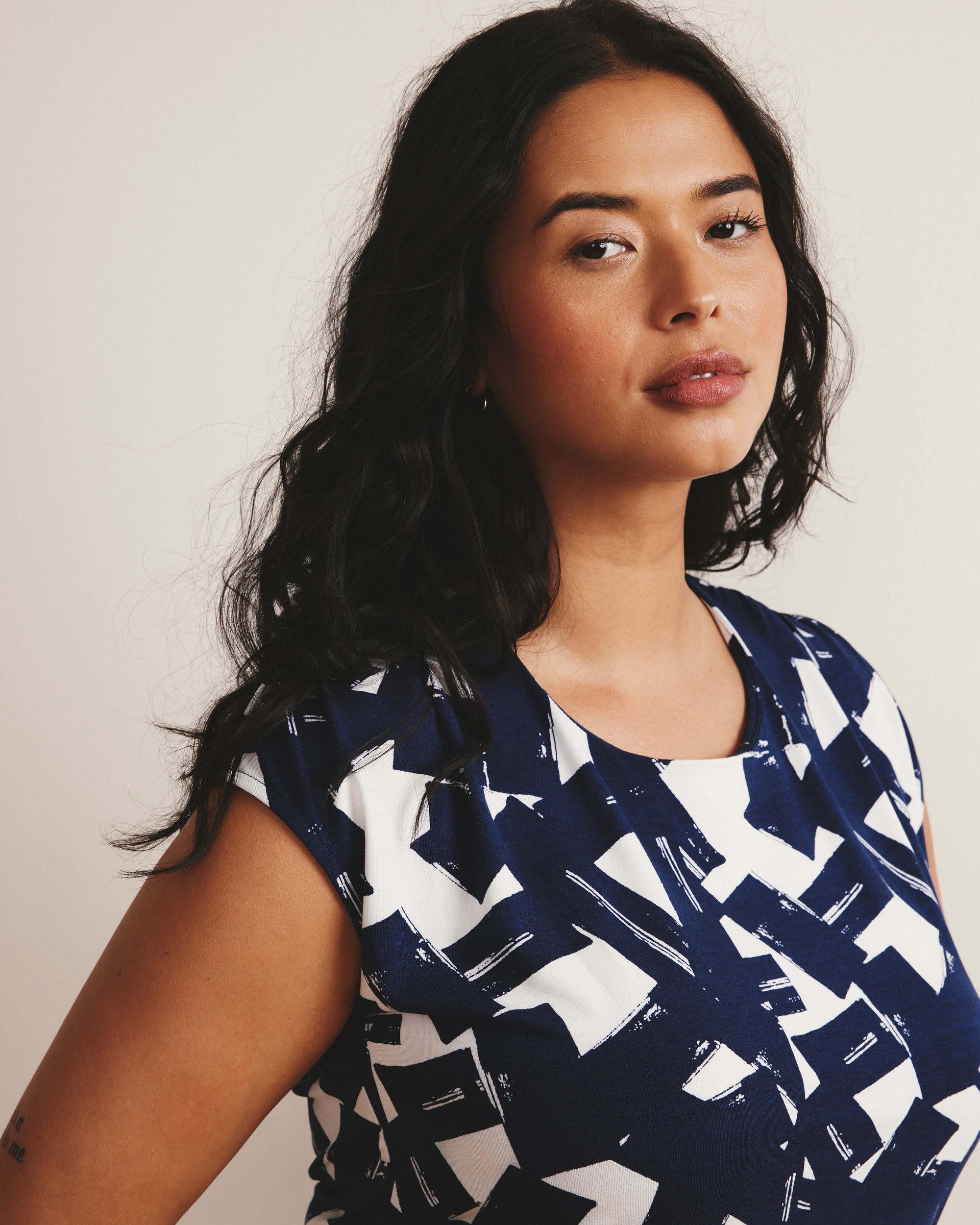 Havana Divine Jersey Dress - Navy Santiago Print | Plus Size & Straight Size Women's Fashion | Universal Standard