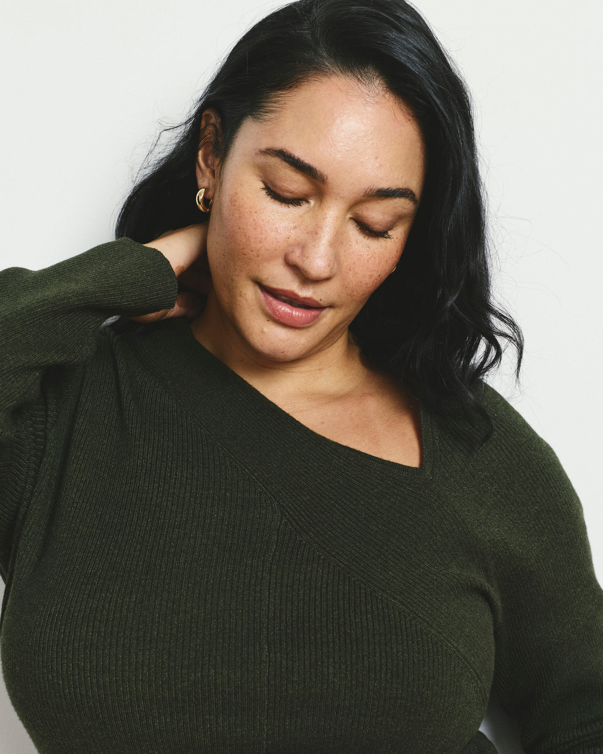 Savvy Fine Rib Asymmetric Sweater - Deep Moss