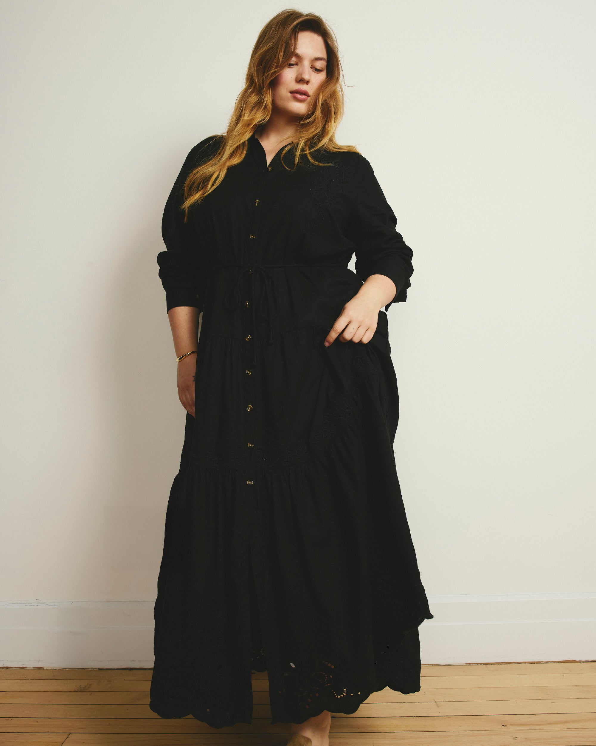 Alix Embroidered Linen Shirtdress - Black | Plus Size & Straight Size Women's Fashion | Universal Standard